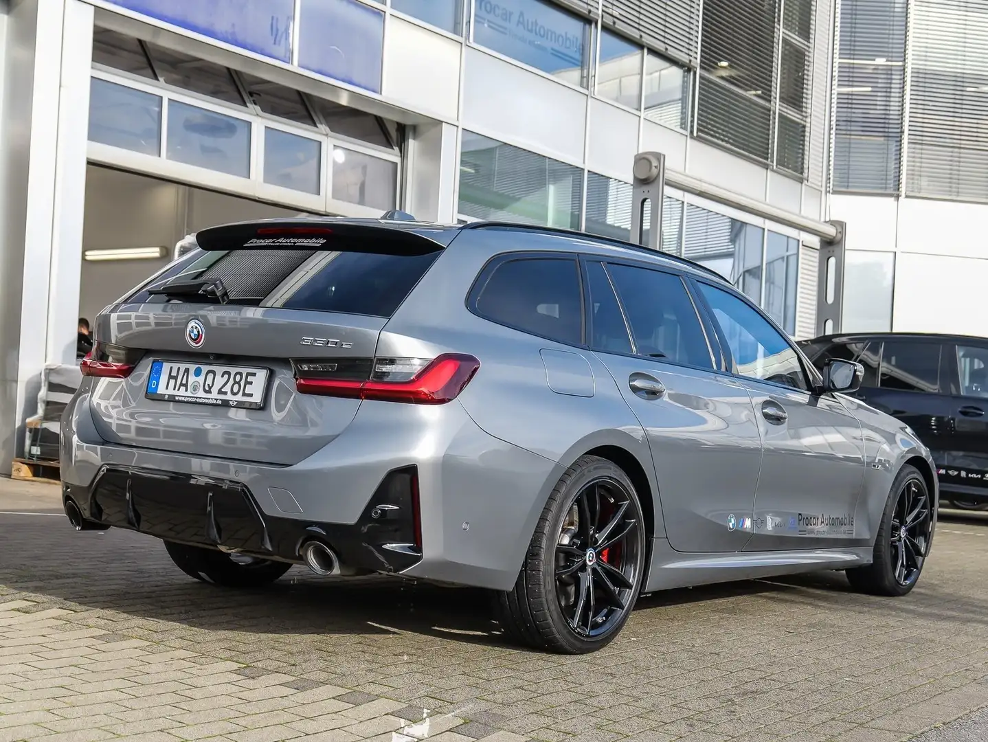 BMW 330 e Touring MSportPro AHK Adapt.LED 19"LM Hifi Grijs - 2