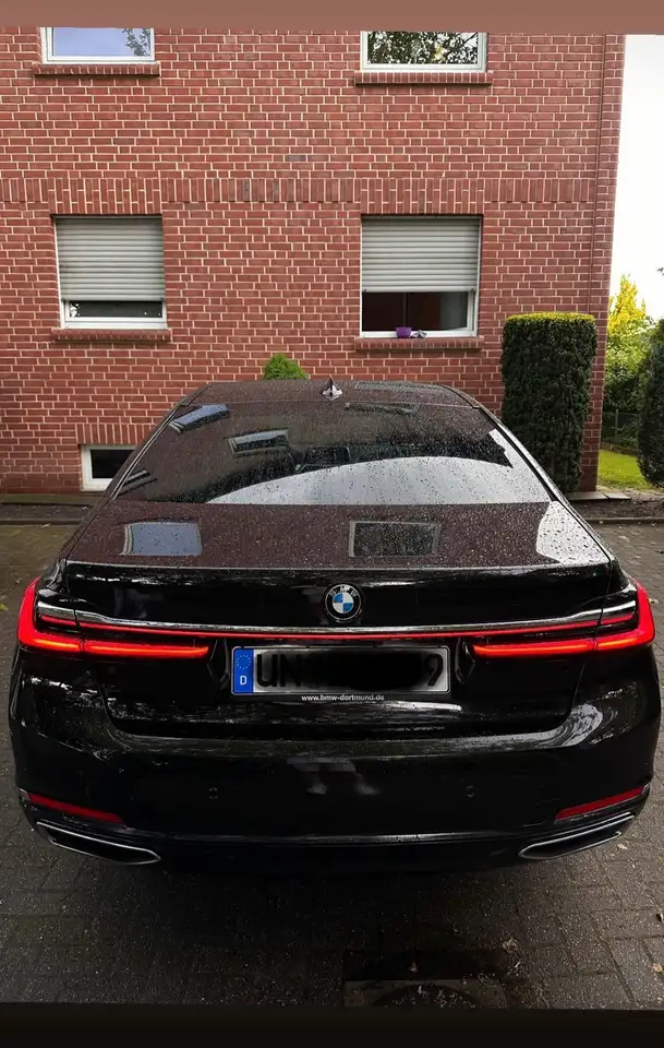 BMW 730