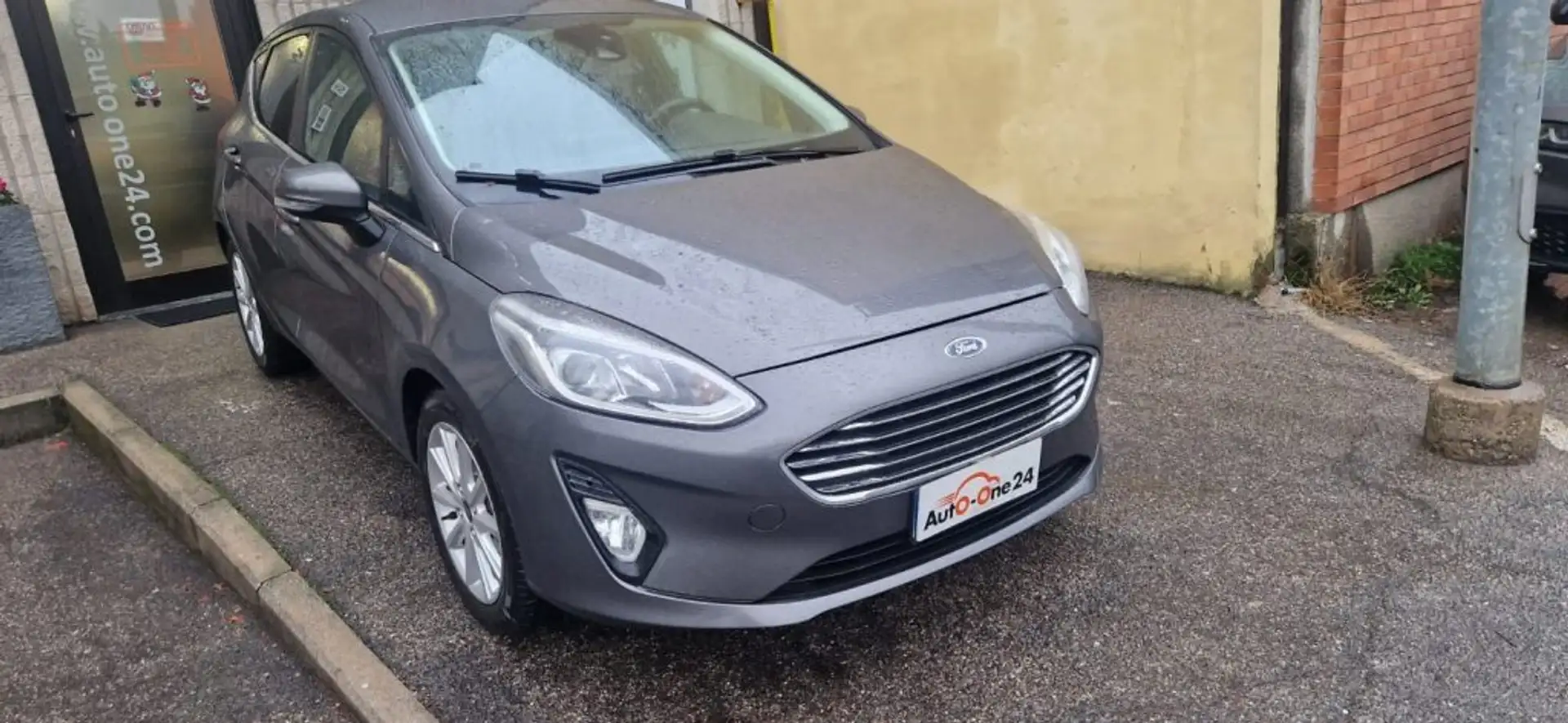 Ford Fiesta 1.1 85 CV 5 porte Titanium PREZZO REALE - NEOPAT. Gris - 2