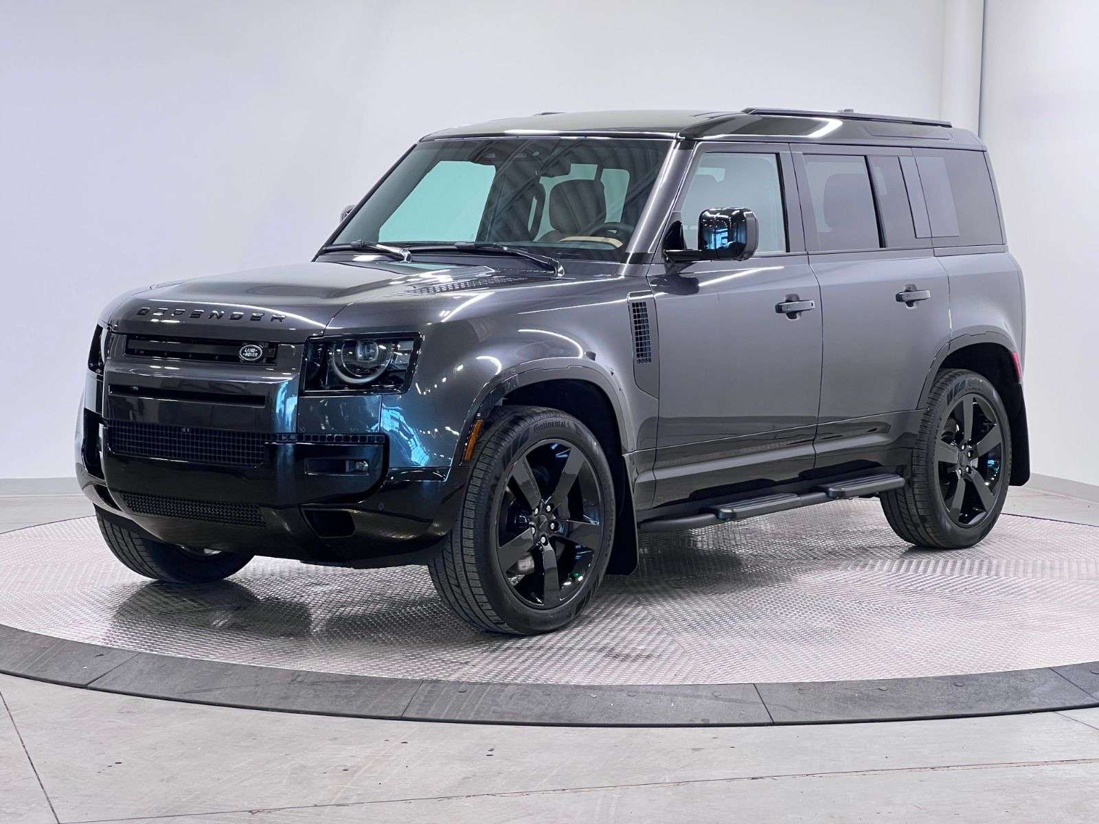 2026 Land Rover Defender 110 P400 X-DYNAMIC SE