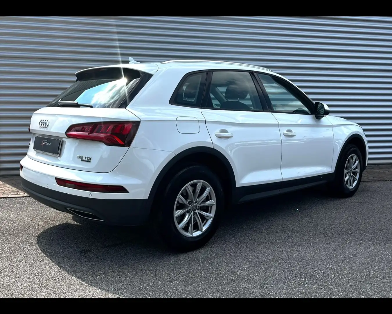 Audi Q5 35 TDI  QUATTRO S-TRONIC BUSINESS bijela - 2