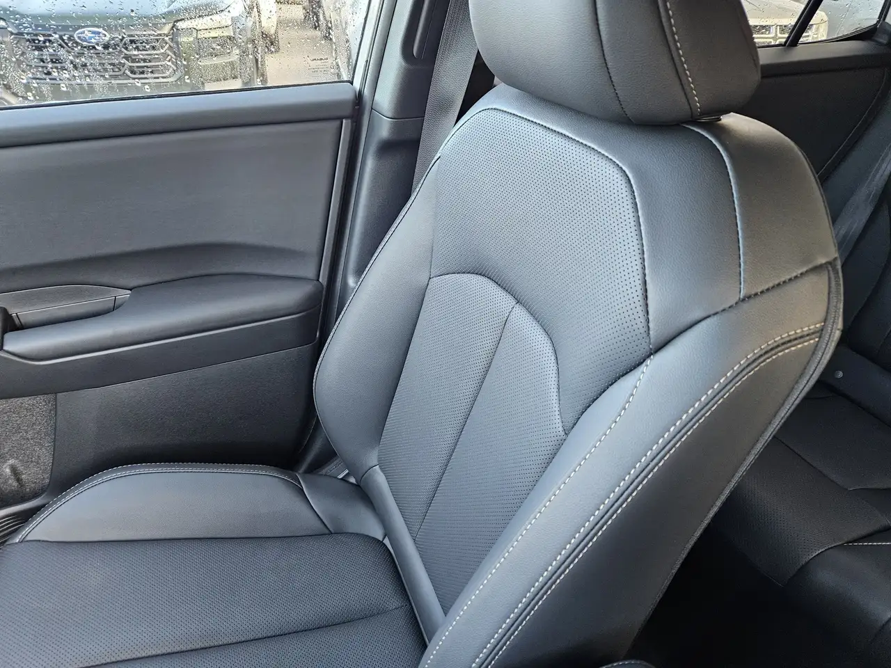 Subaru OUTBACK снимка Subaru OUTBACK
