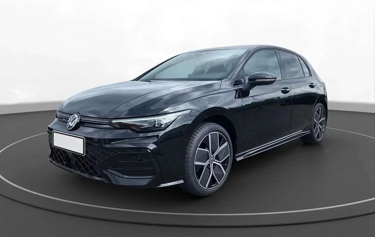 Volkswagen Golf R VIII 1.5 eTSI R-Line