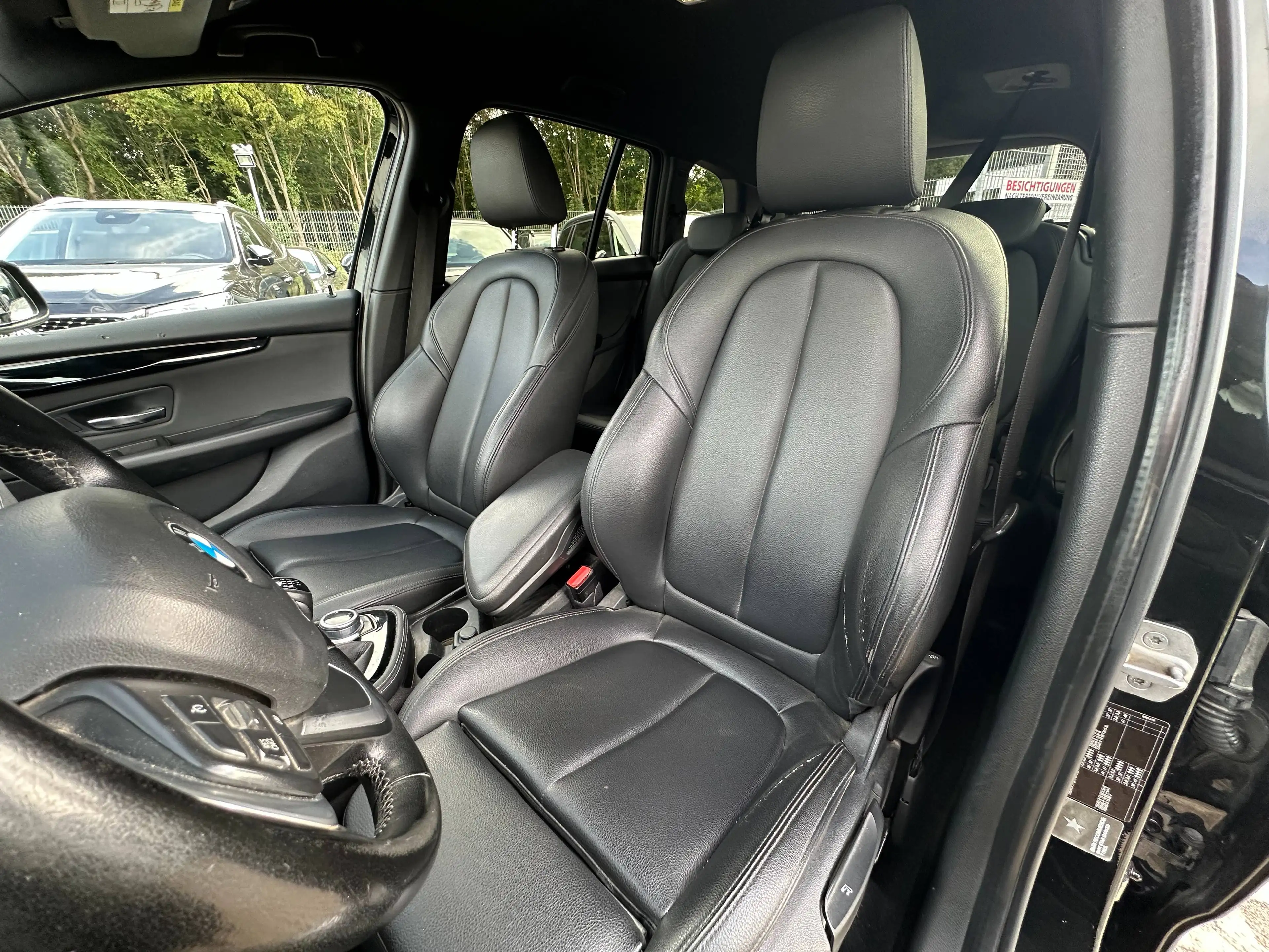 BMW 216 d 1,5d*Vollleder*7-Sitzer*Sitzheizung* — photo 8