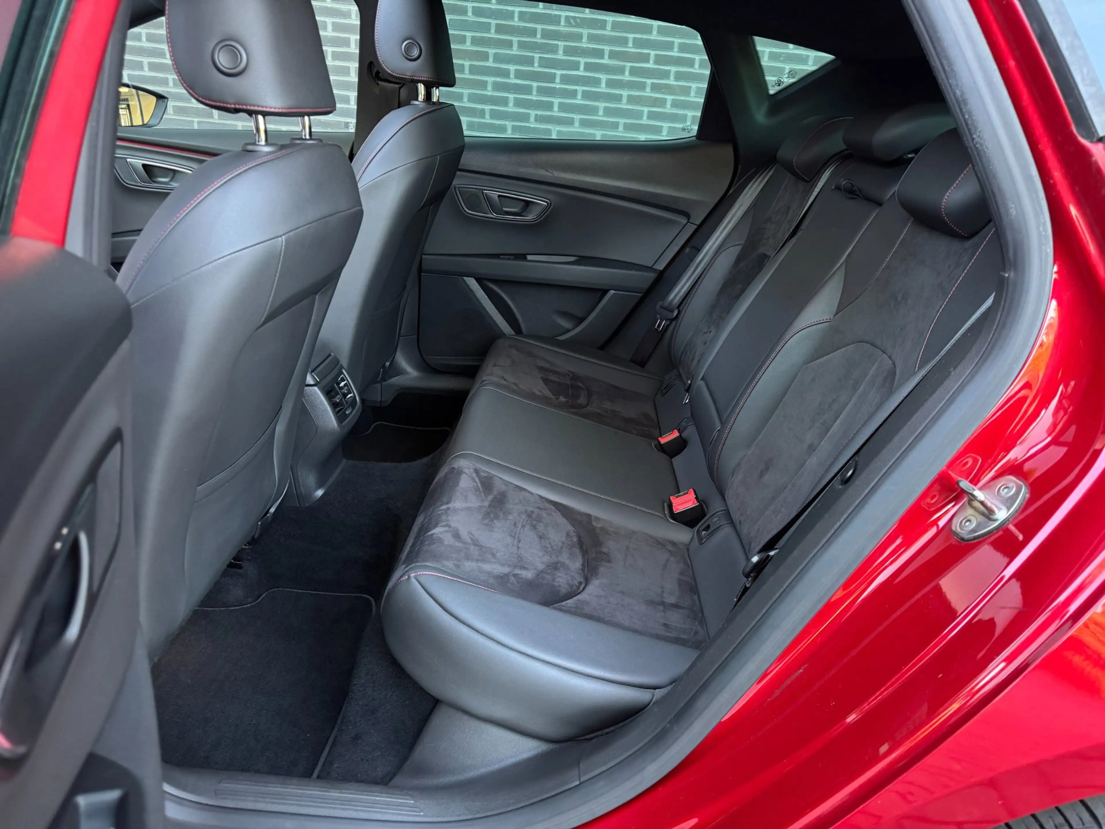 SEAT Leon 1.4 EcoTSI FR - Pano | full-LED | ACC | Lane assis — photo 5