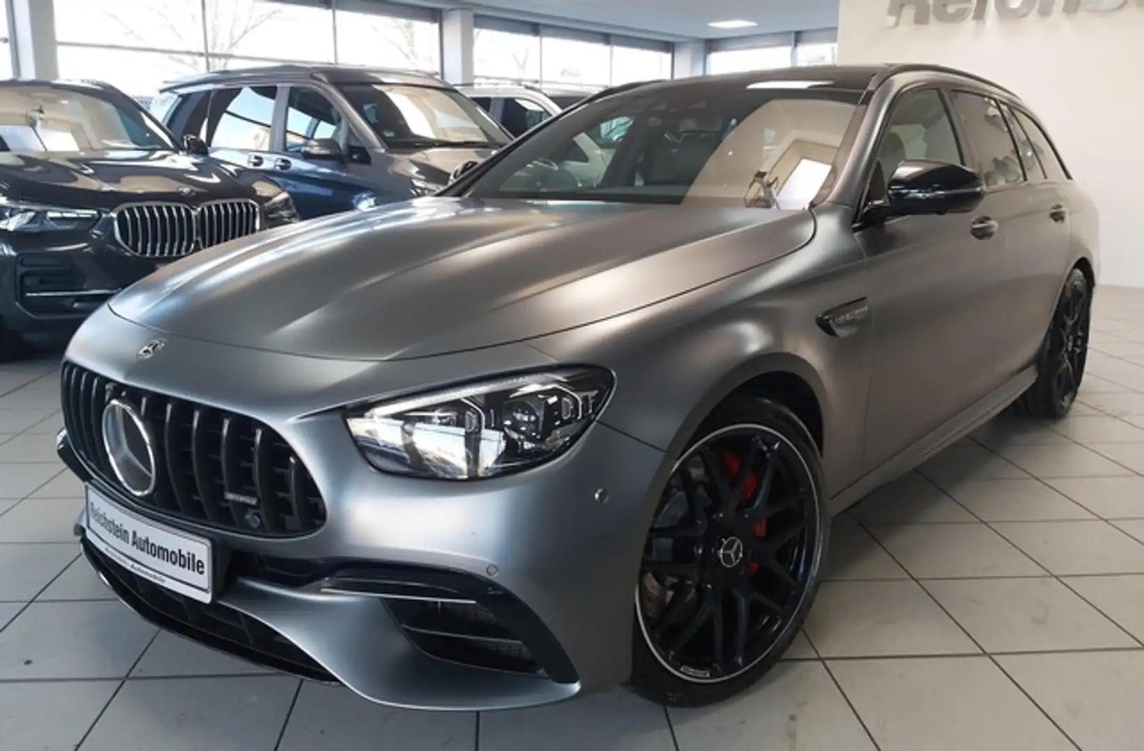 Mercedes-Benz E 63 AMG S 4M T NIGHT 154 T NP AIRM NETTO 53.800 Grigio - 1