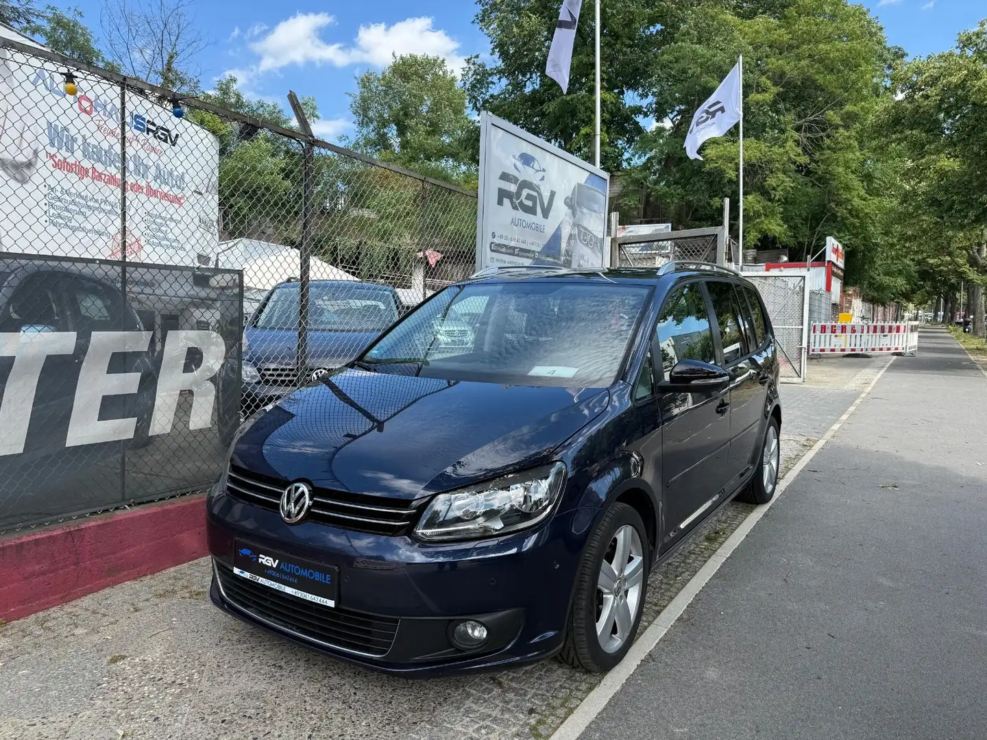 Volkswagen Touran Style *AUTOMATIK *7 SITZE Blau - 1