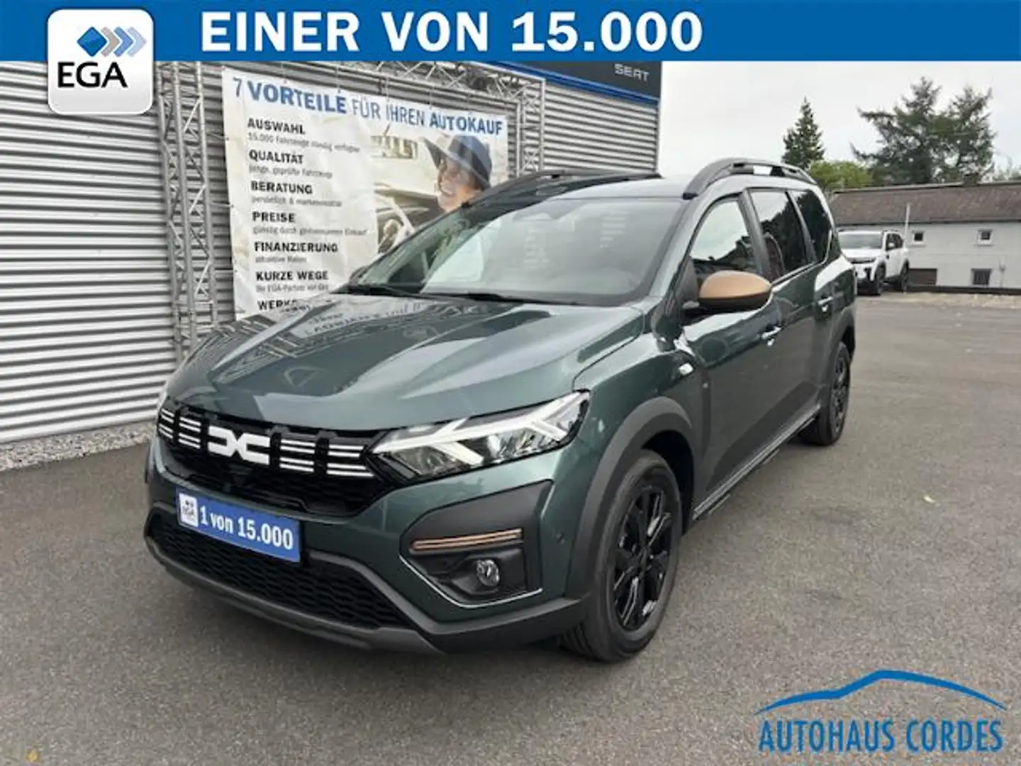 Dacia Jogger TCe 100 ECO-G EXTREME+ LPG*7-SITZER*NAVI*SHZG*R-CA Grün - 1