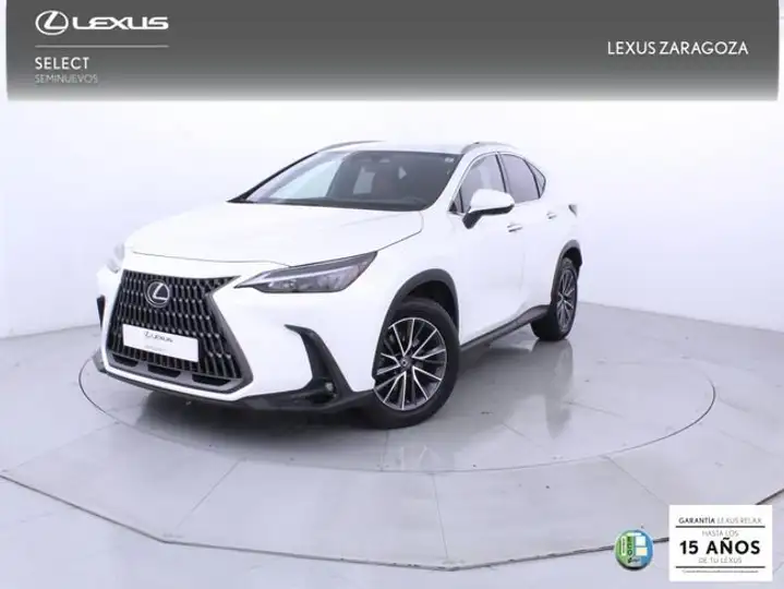 Lexus NX 2022