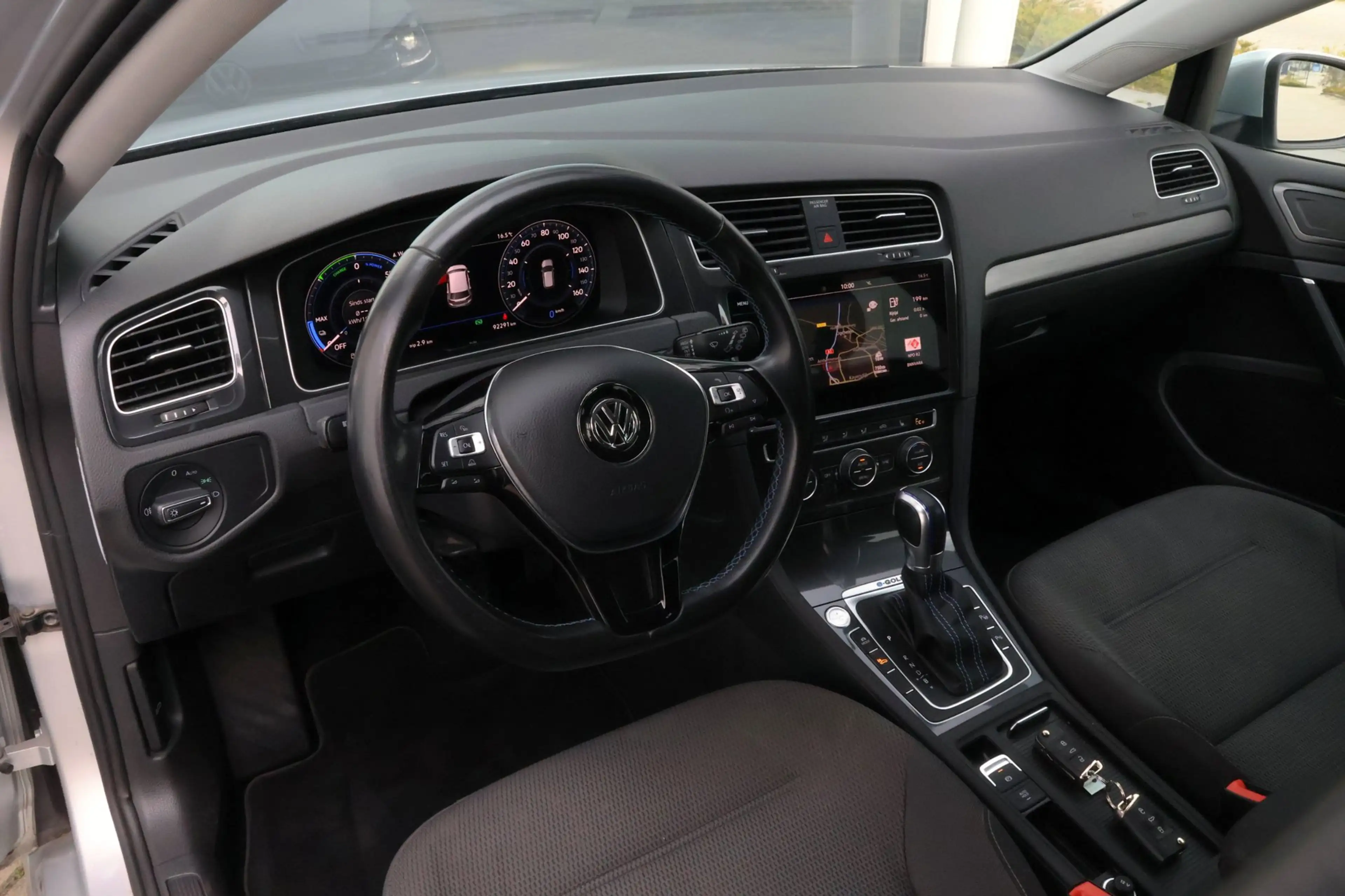 Volkswagen e-Golf E-Golf|Digi dash|Warmtepomp|LED| 89 % SOH| — photo 2