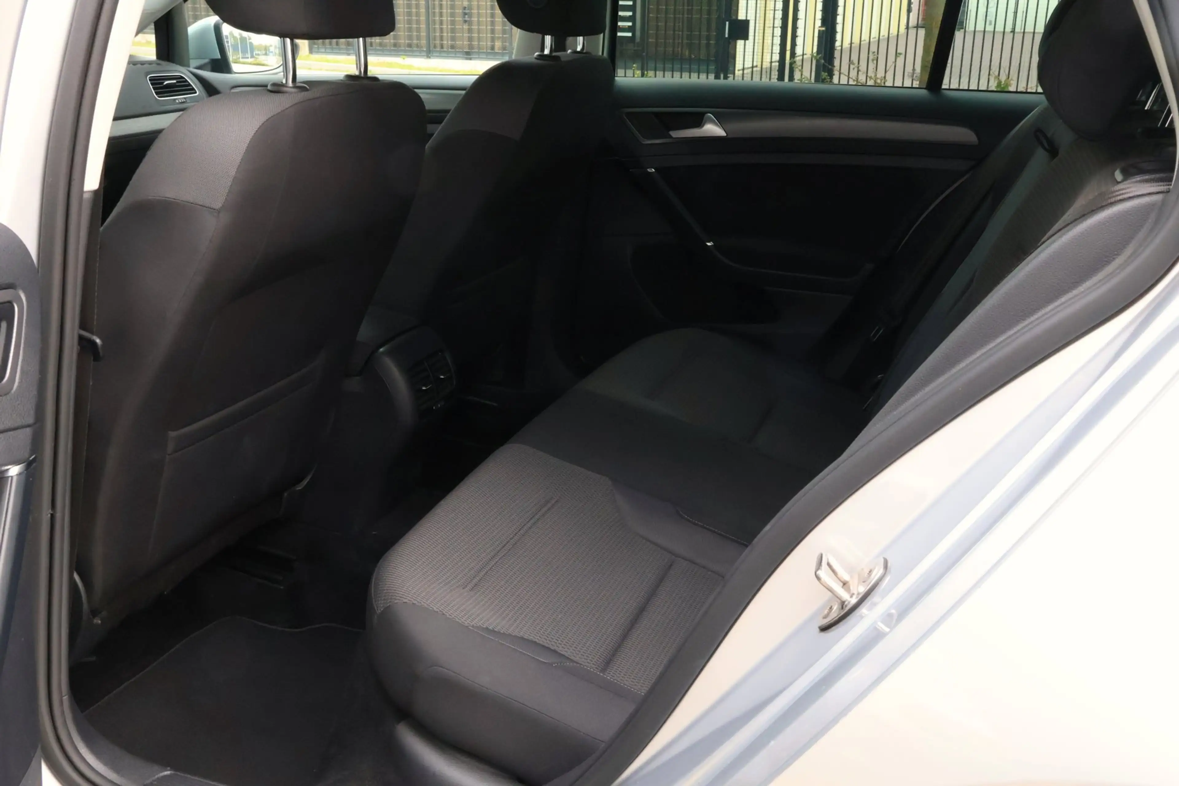 Volkswagen e-Golf E-Golf|Digi dash|Warmtepomp|LED| 89 % SOH| — photo 11
