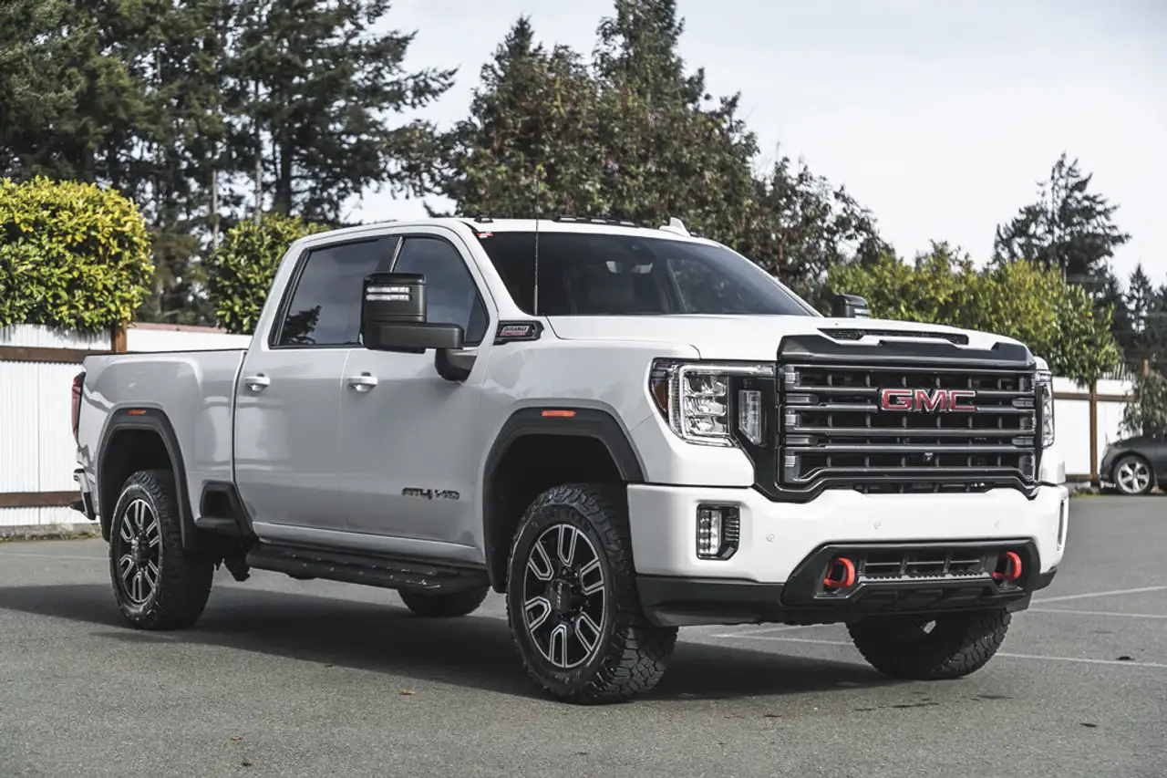GMC Sierra 3500HD снимка GMC Sierra 3500HD