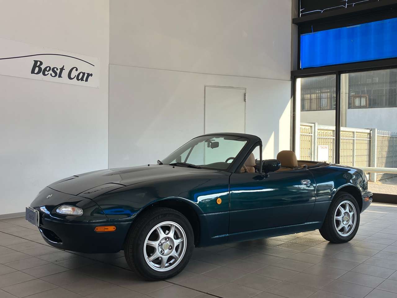 Mazda MX-5 MX-5 1.6 16v Montego Blue
