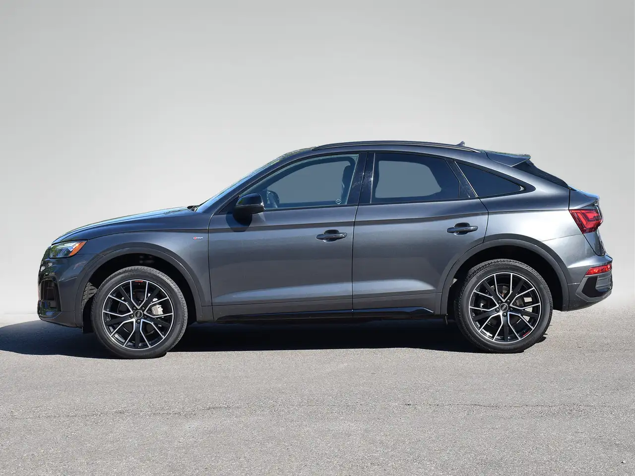 Audi Q5 снимка Audi Q5