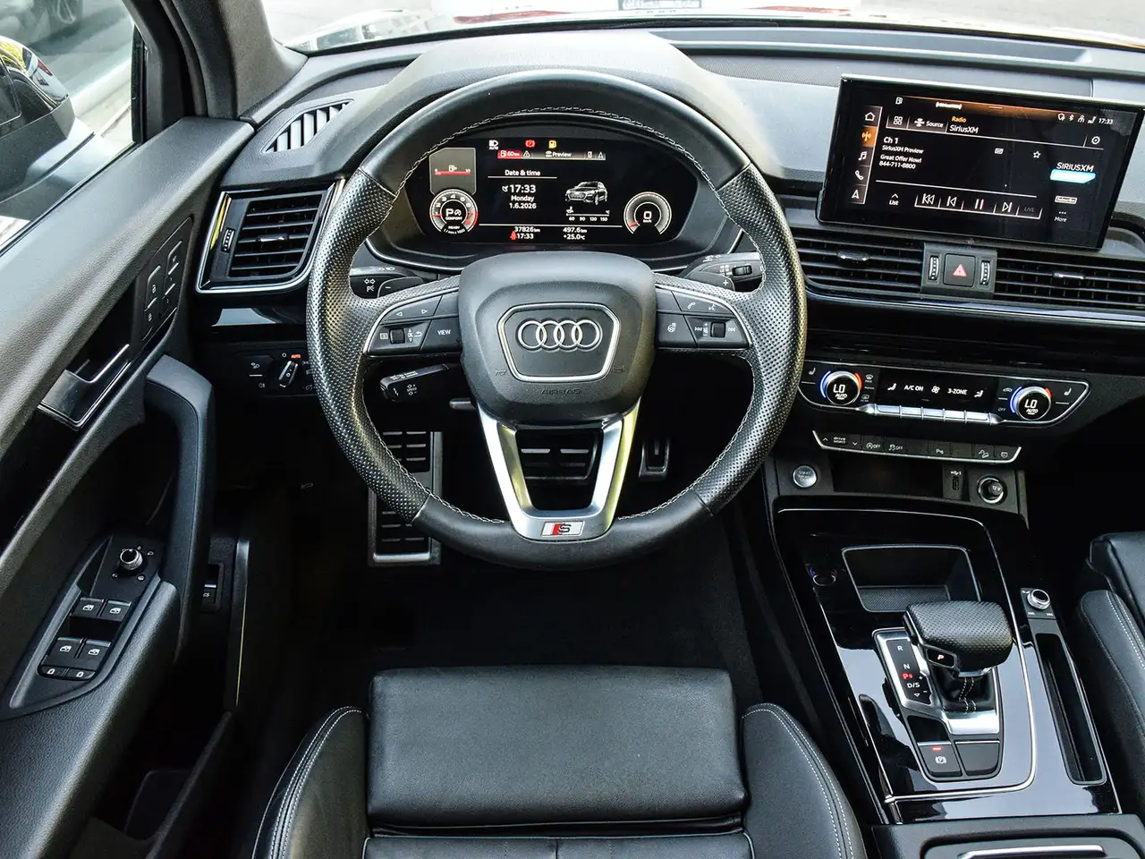 Audi Q5 снимка Audi Q5