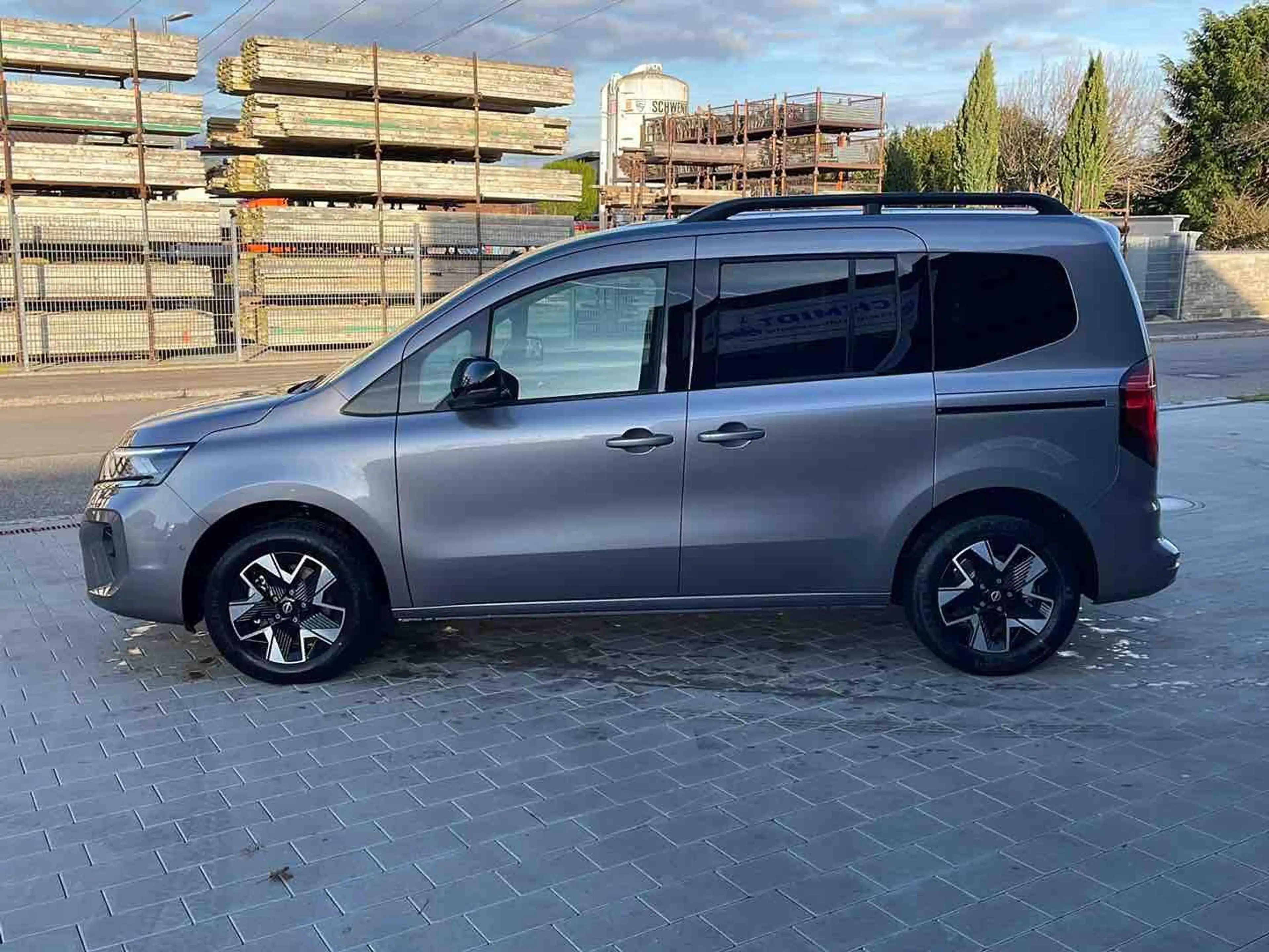Nissan Townstar Kombi L1 Automatik Tekna Around-View — photo 9