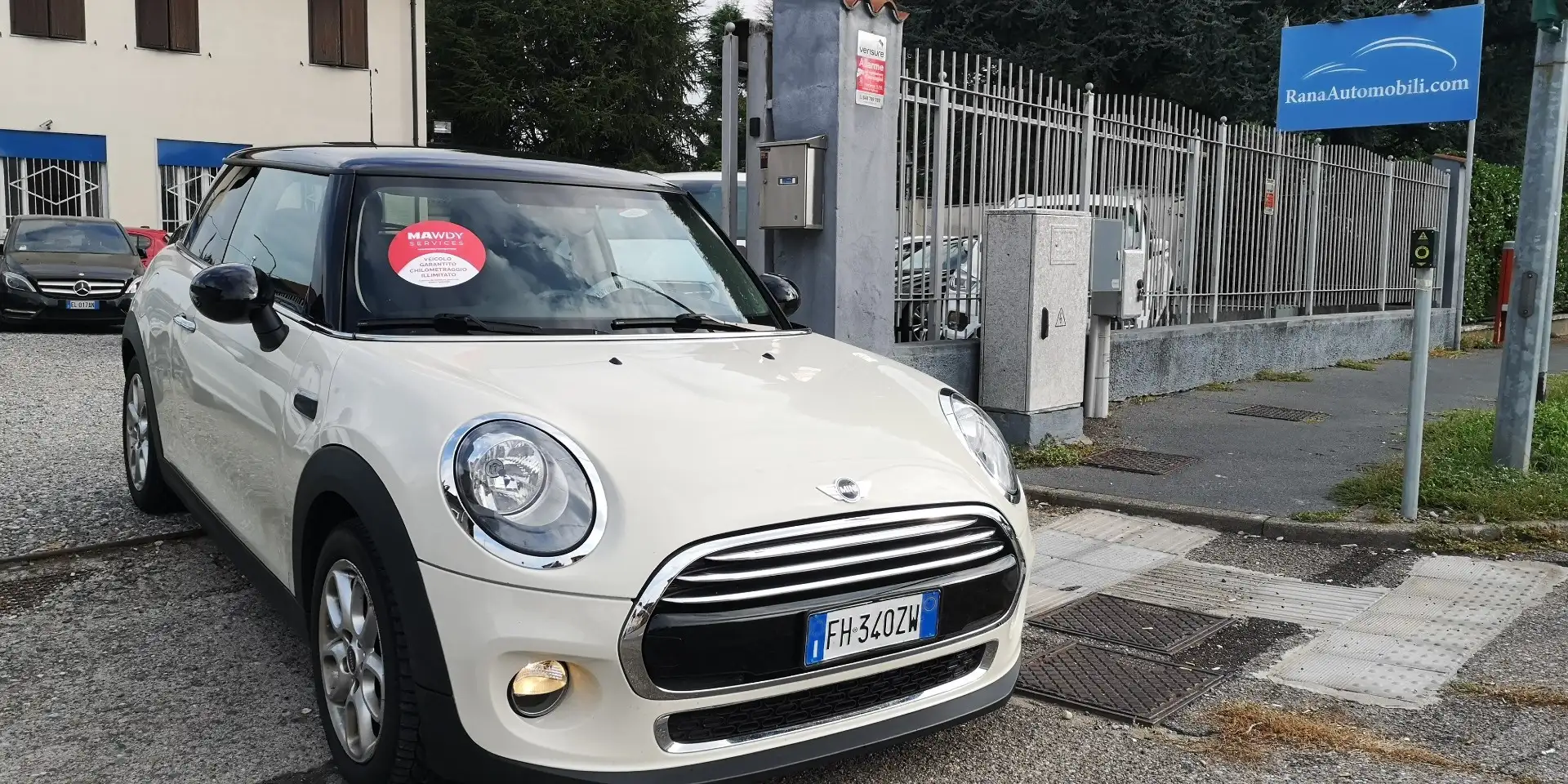 MINI Cooper D 1.5 3p. AUTOMATICA Blanc - 2