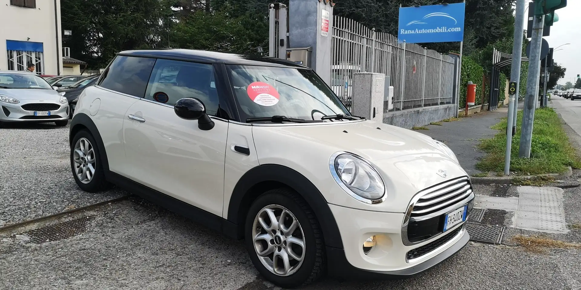 MINI Cooper D 1.5 3p. AUTOMATICA Blanc - 1