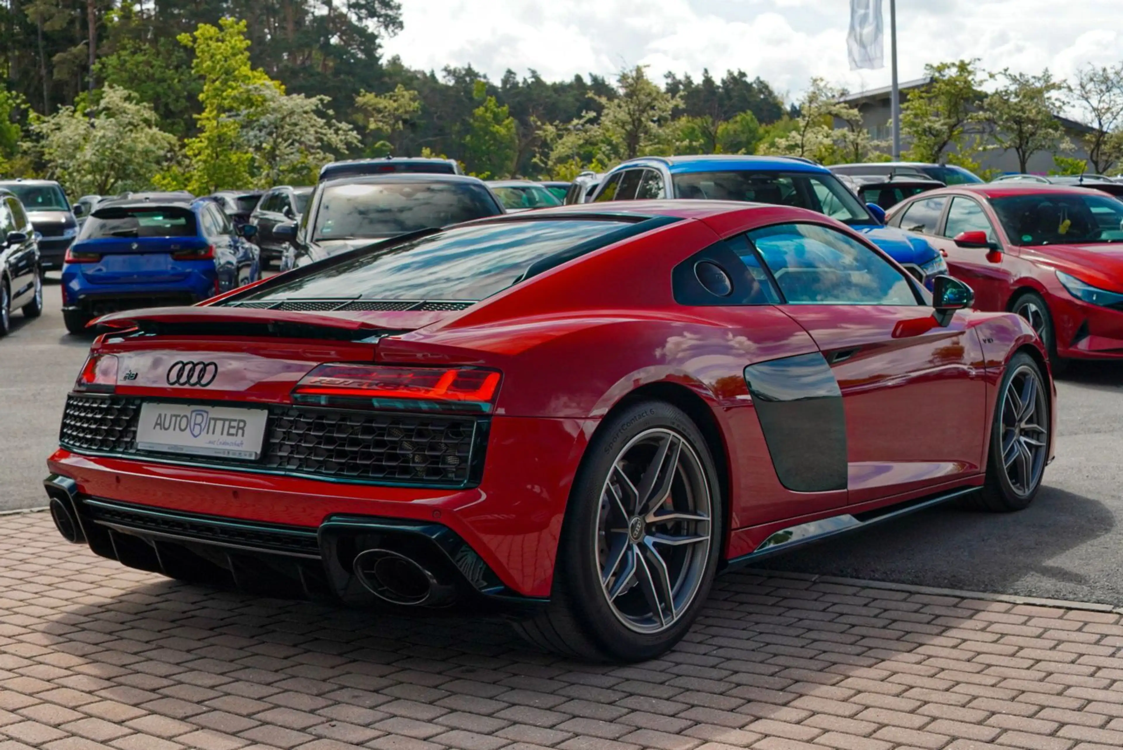 Audi R8 5.2 FSI RWD Coupe performance — photo 4