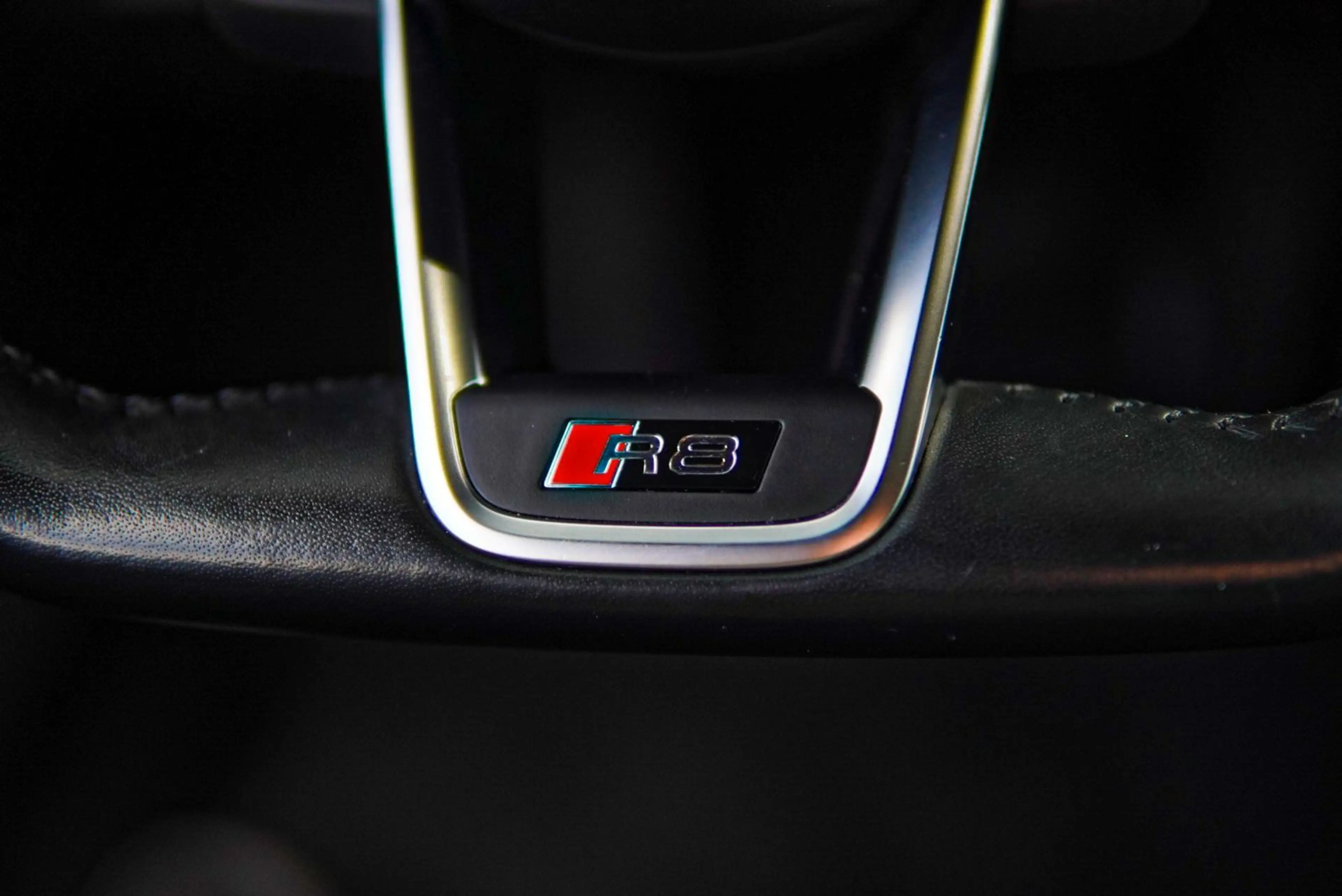 Audi R8 5.2 FSI RWD Coupe performance — photo 10