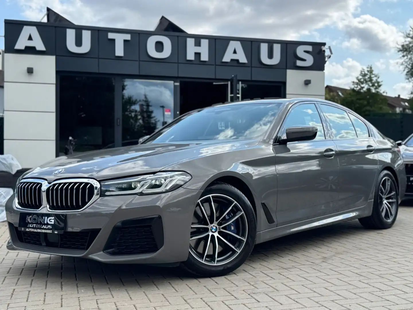 BMW 540 i M Sportpaket*H&K*AHK*R-KAM*LED* Gris - 1