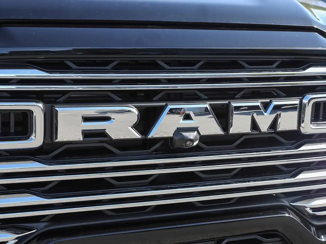 RAM 3500 снимка RAM 3500