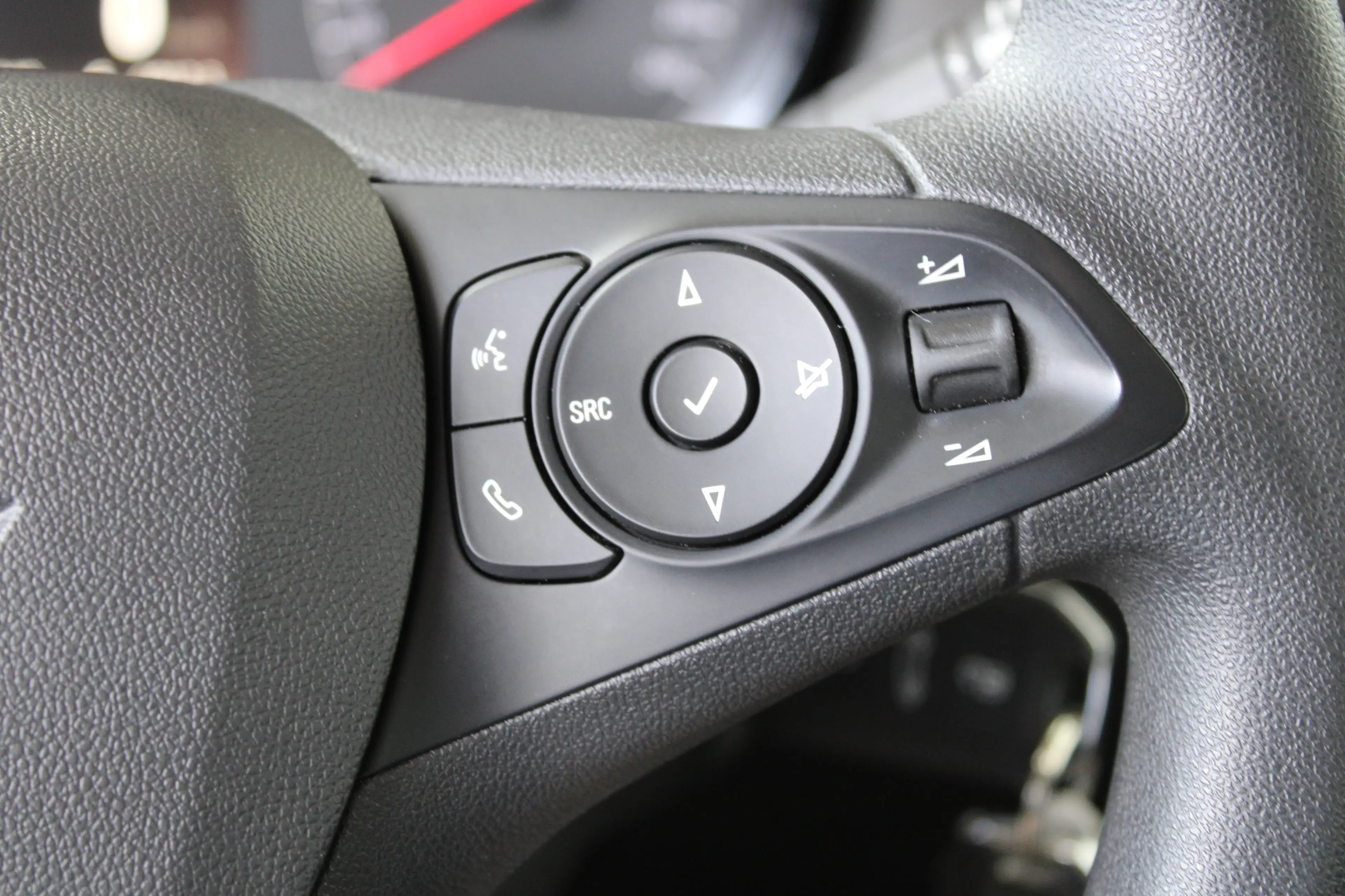 Opel Grandland X 1.2 Turbo Online Edition | Parkeersensoren voor & — photo 19