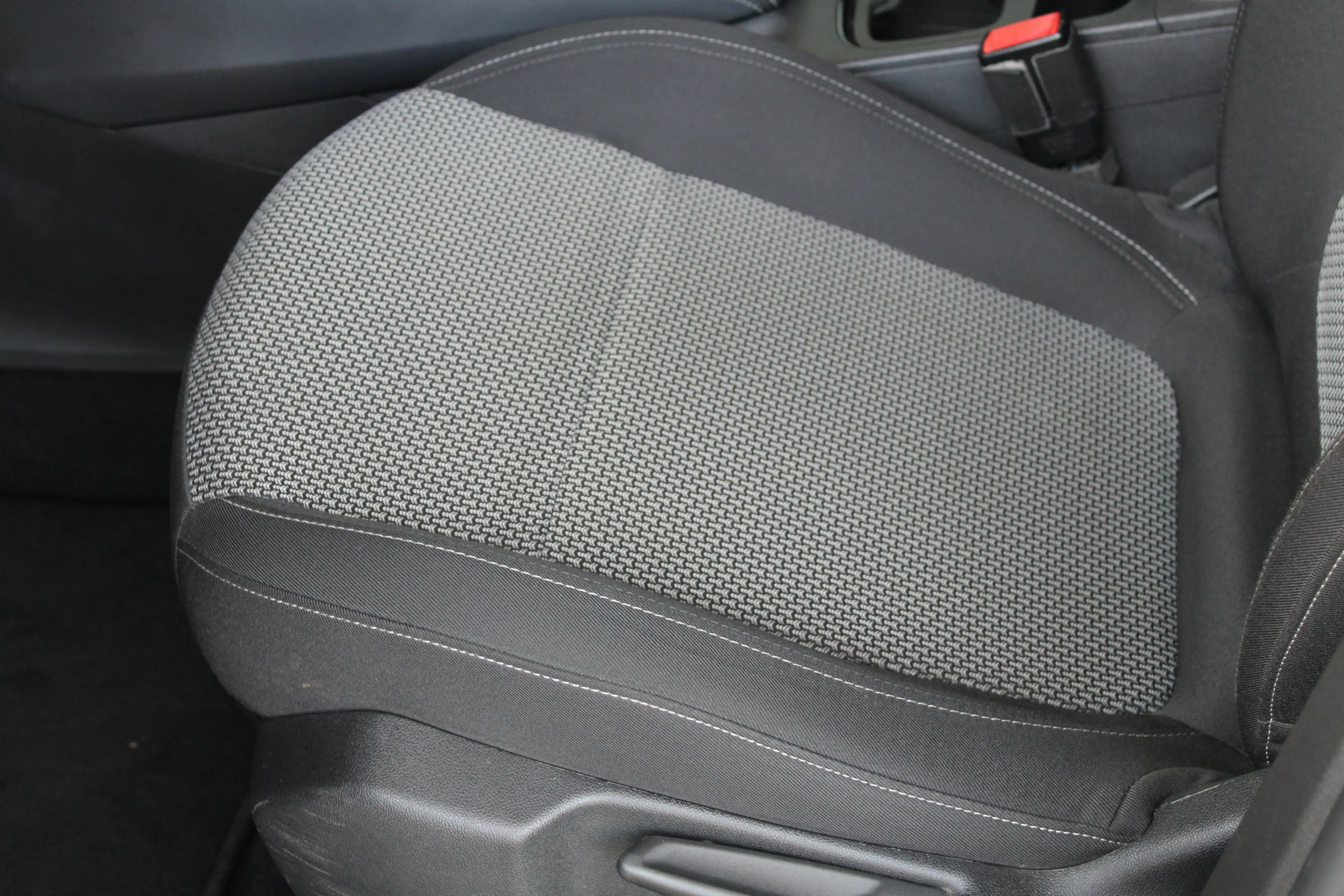Opel Grandland X 1.2 Turbo Online Edition | Parkeersensoren voor & — photo 11