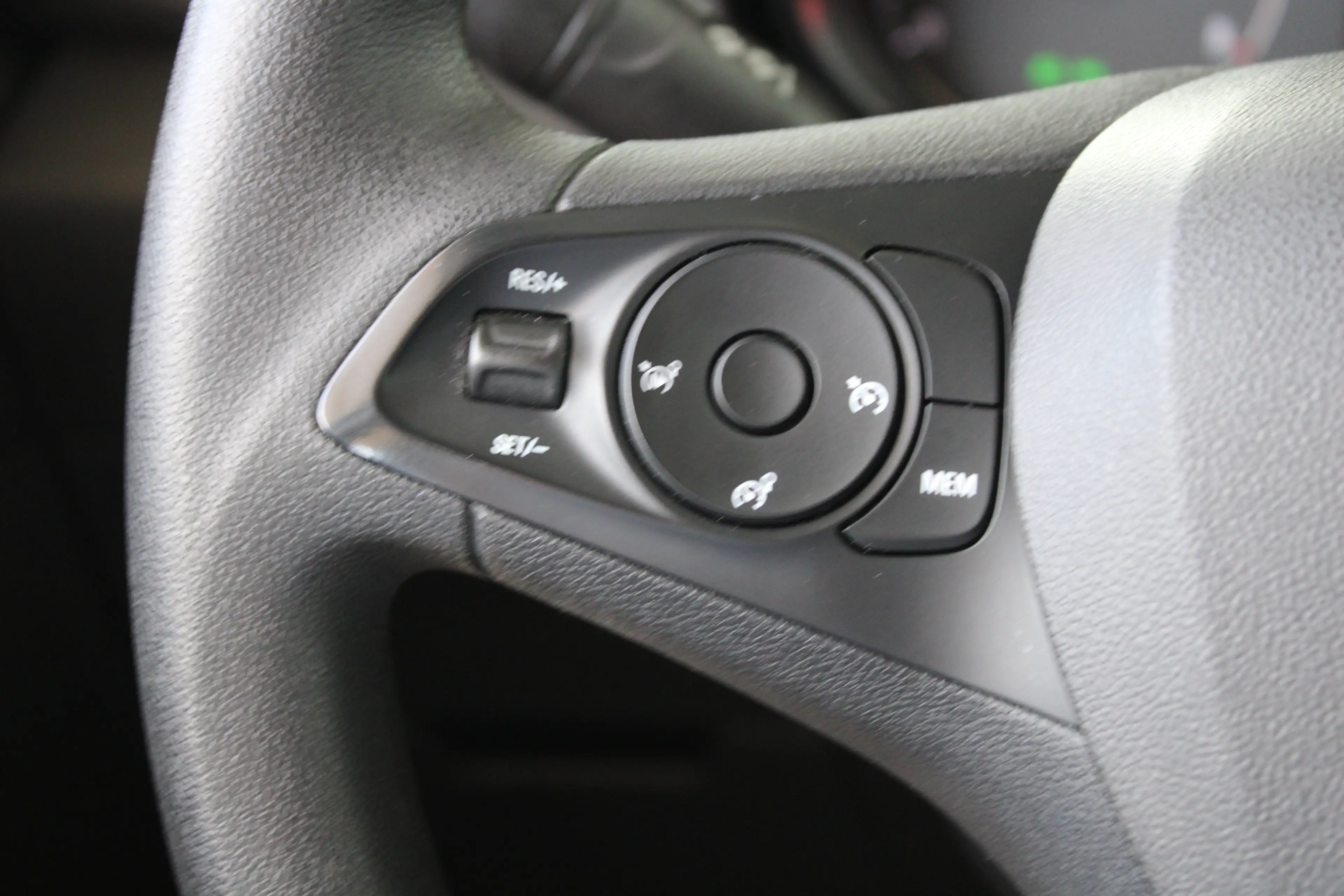 Opel Grandland X 1.2 Turbo Online Edition | Parkeersensoren voor & — photo 18