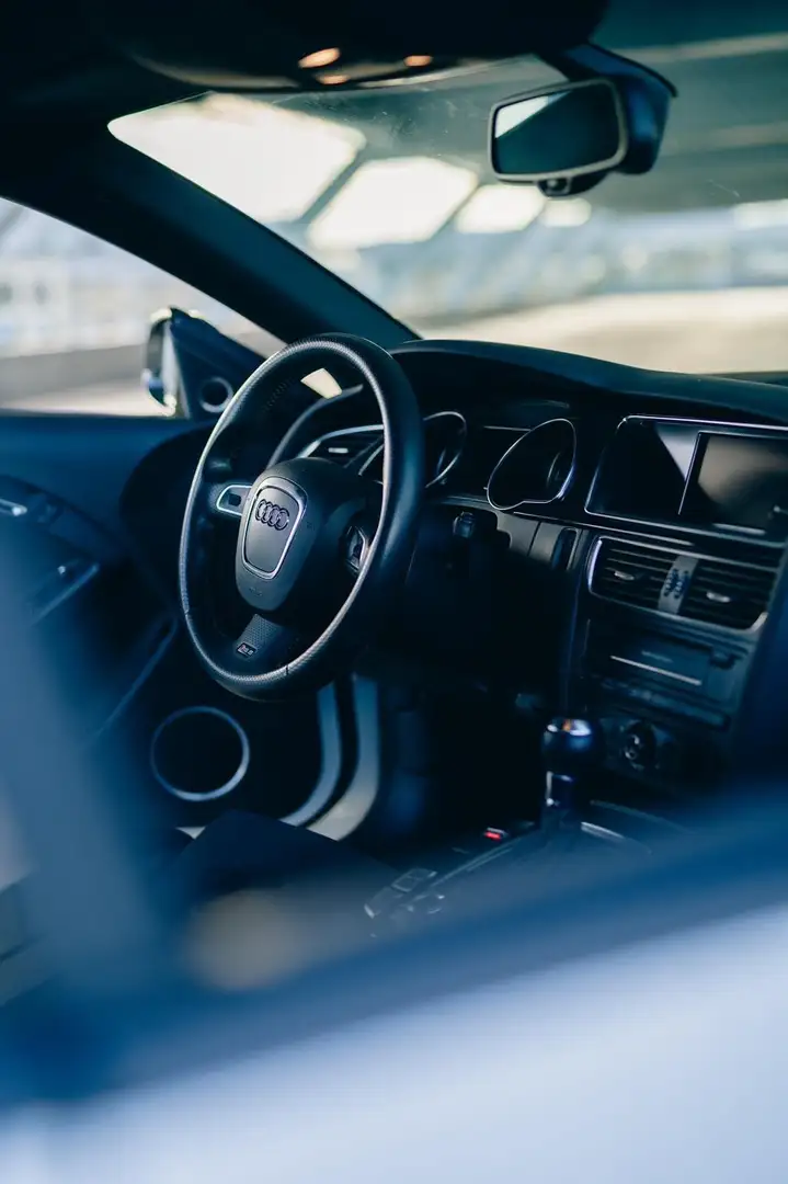 Audi RS5 Coupé 4,2 TFSI quattro S-tronic - 1