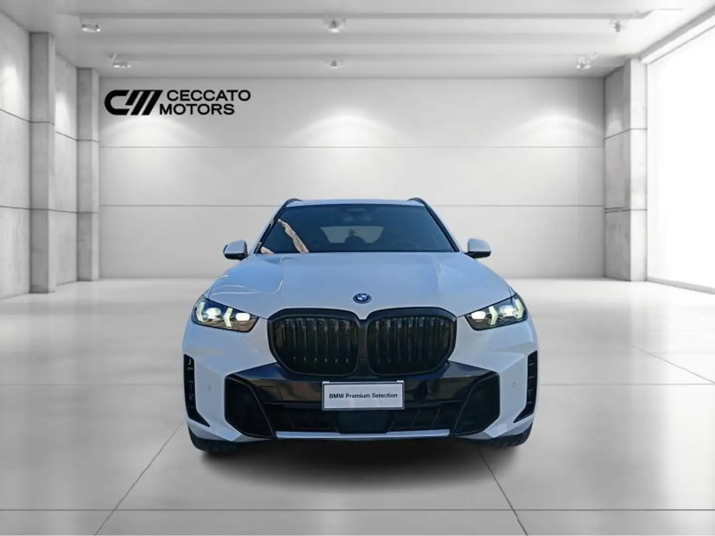 BMW X5 xdrive50e MSport Pro auto Weiß - 2