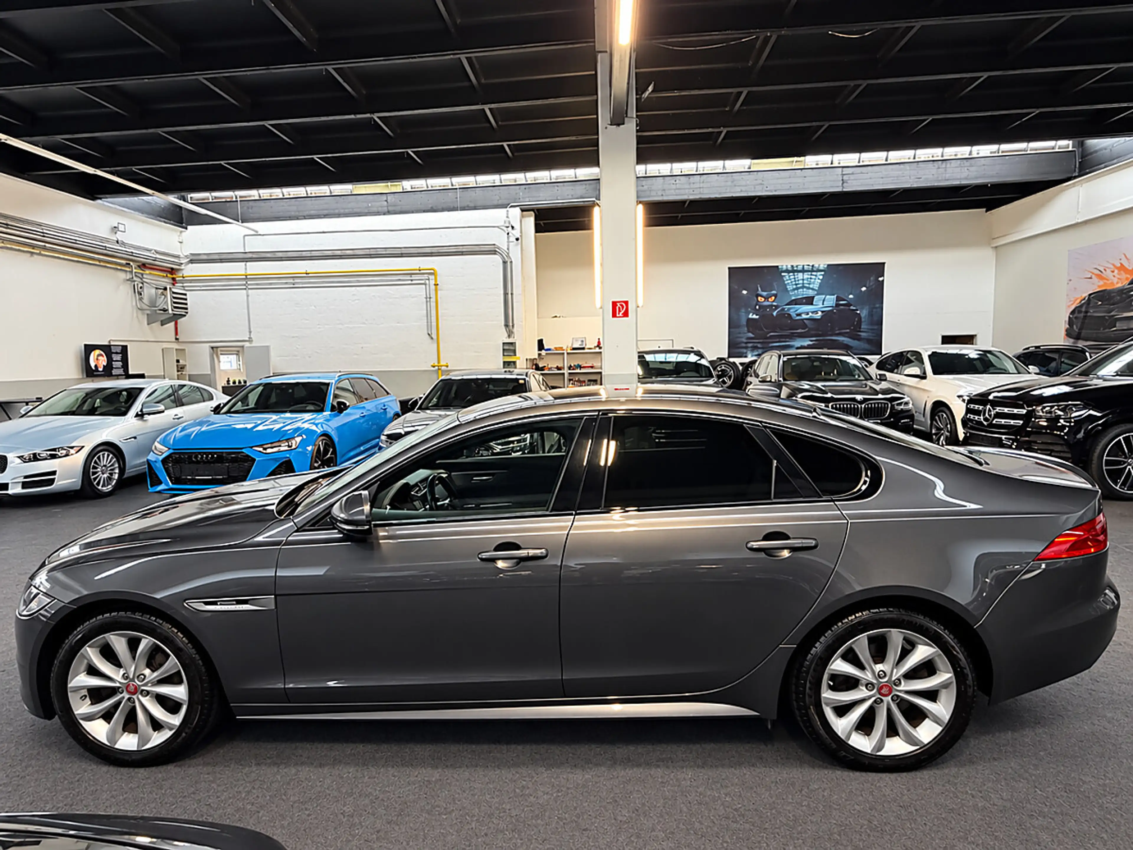 Jaguar XF 20d AWD R-Sport Automatik* FINANZIERUNG * — photo 8