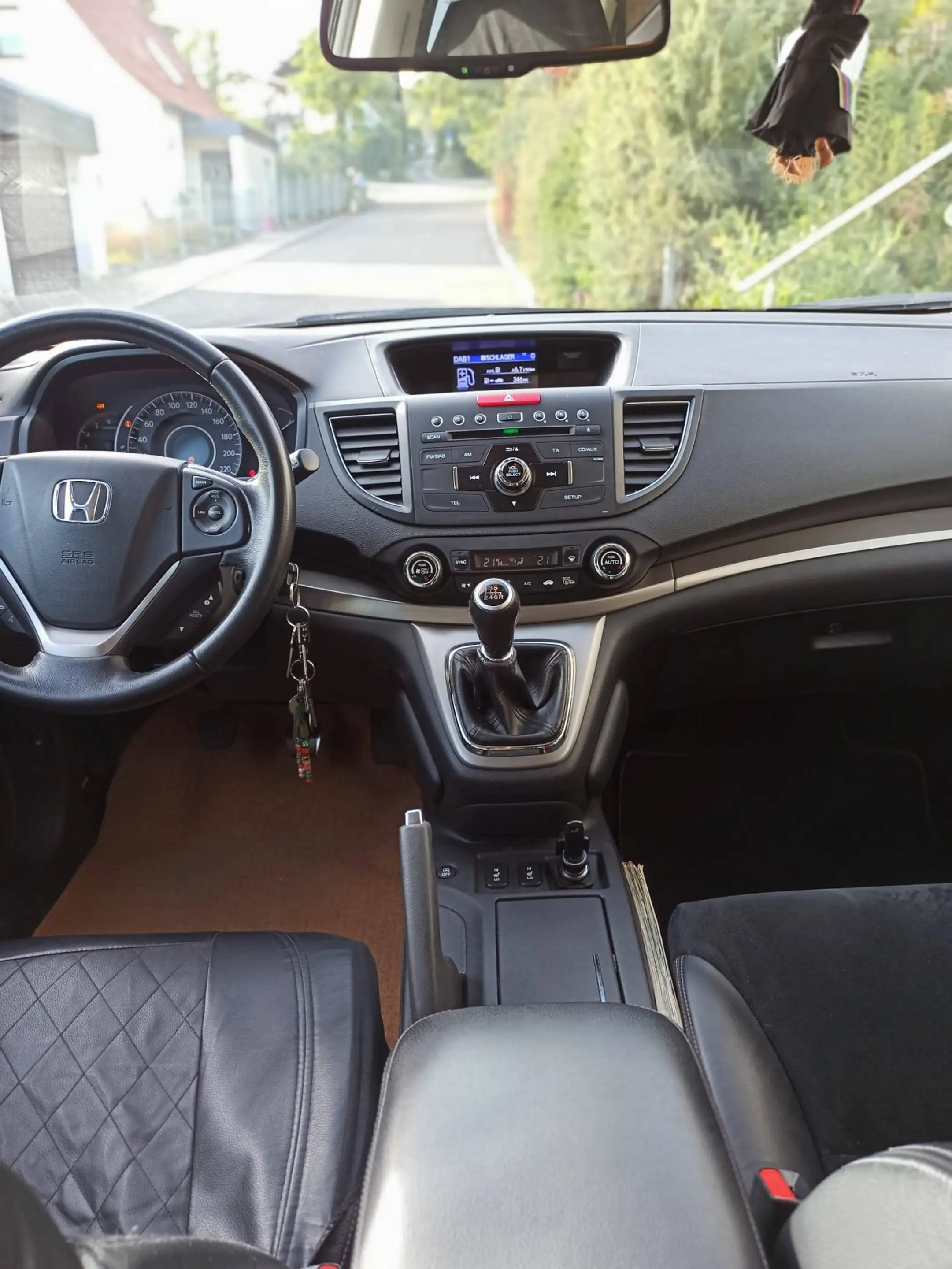 Honda CR-V Lifestyle 4WD 4x4 AHK DAB TÜV/Service NEU — photo 9