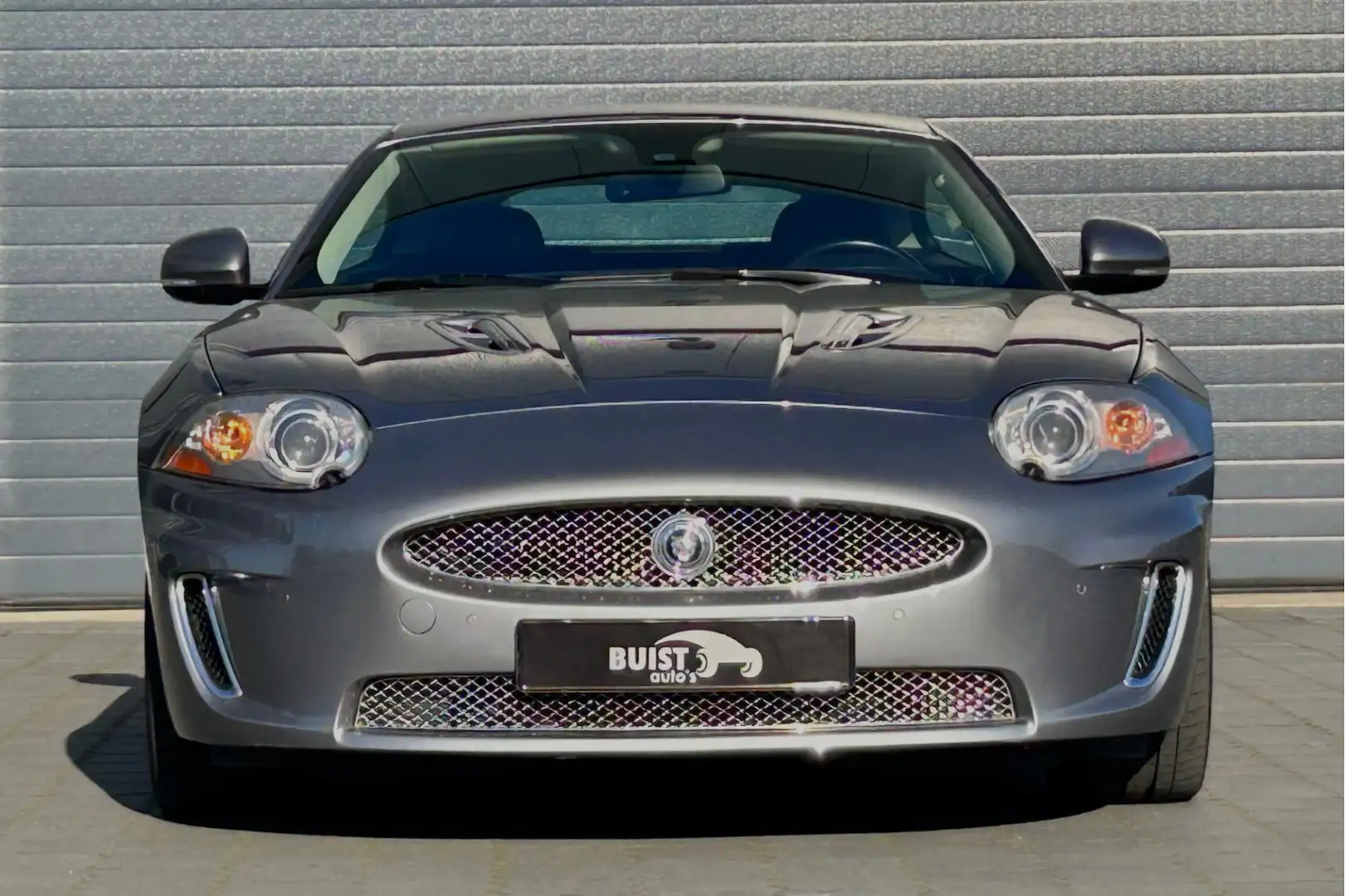 Jaguar XKR 5.0 V8 S/C Coupé 94798KM! NL-auto! YOUNGTIMER! Gris - 2
