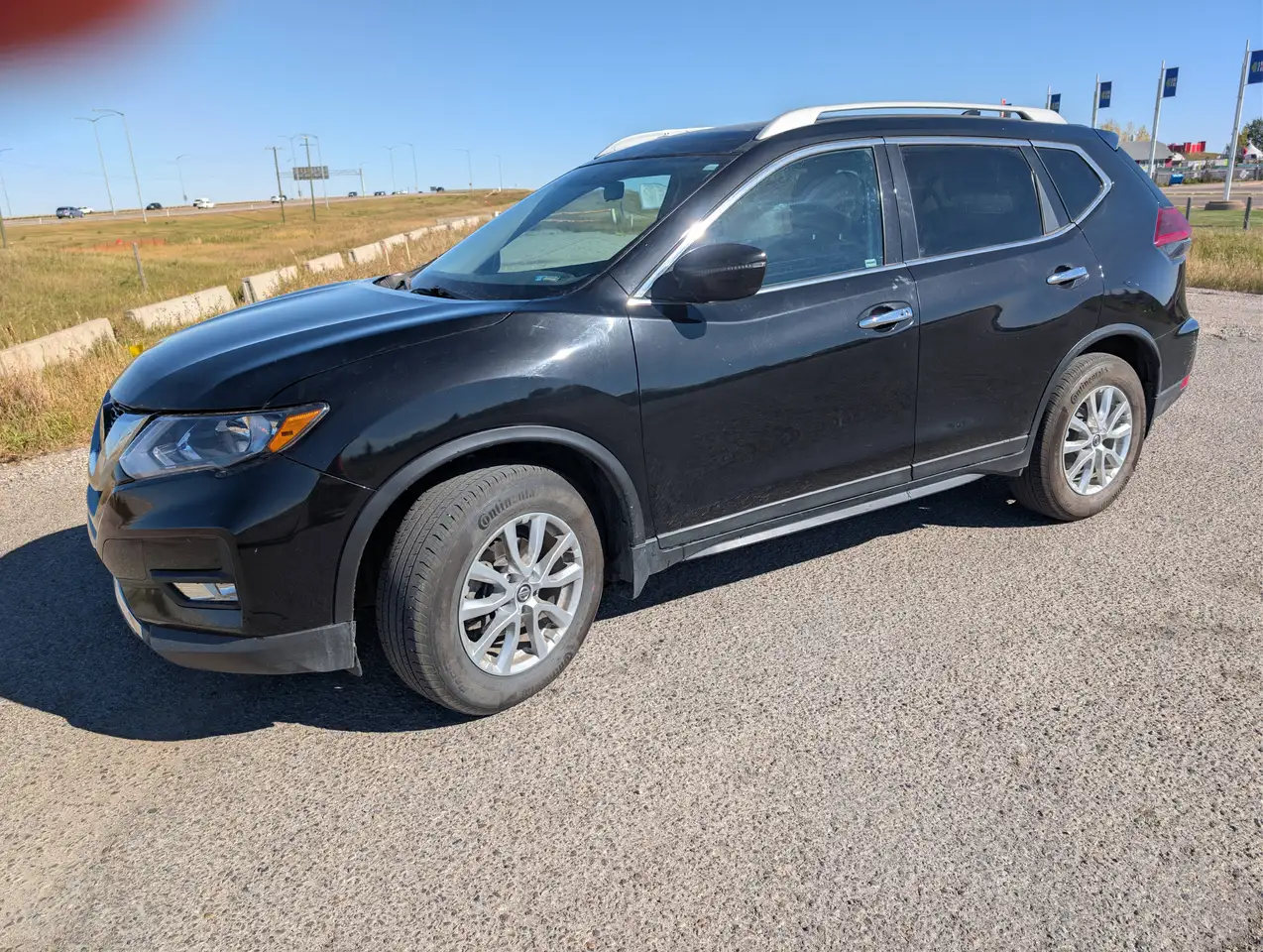 Nissan Rogue fotografie Nissan Rogue
