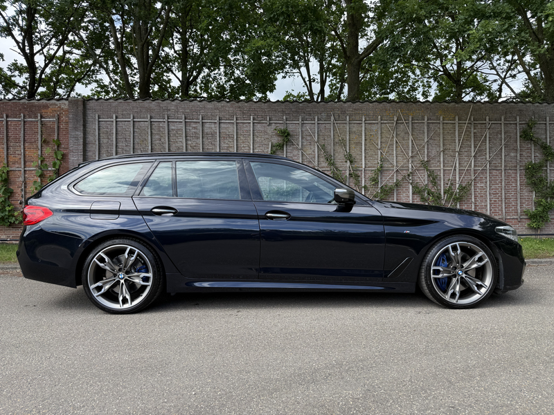 BMW 550 xD High Exe Comf St. Pano. Nightvision — photo 4