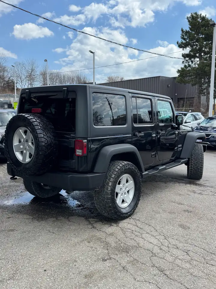 Jeep Wrangler снимка Jeep Wrangler