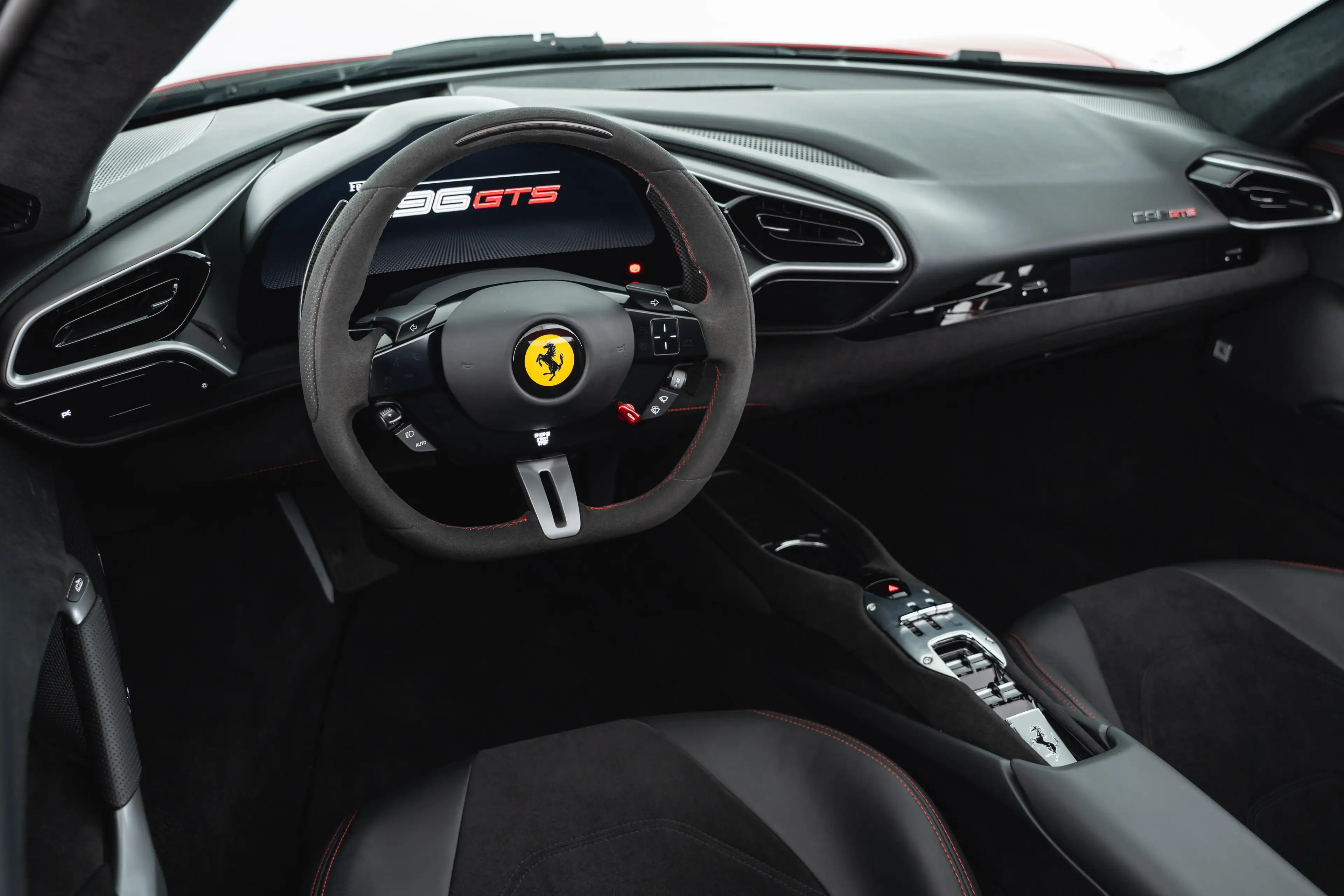 Ferrari 296 GTS — photo 12