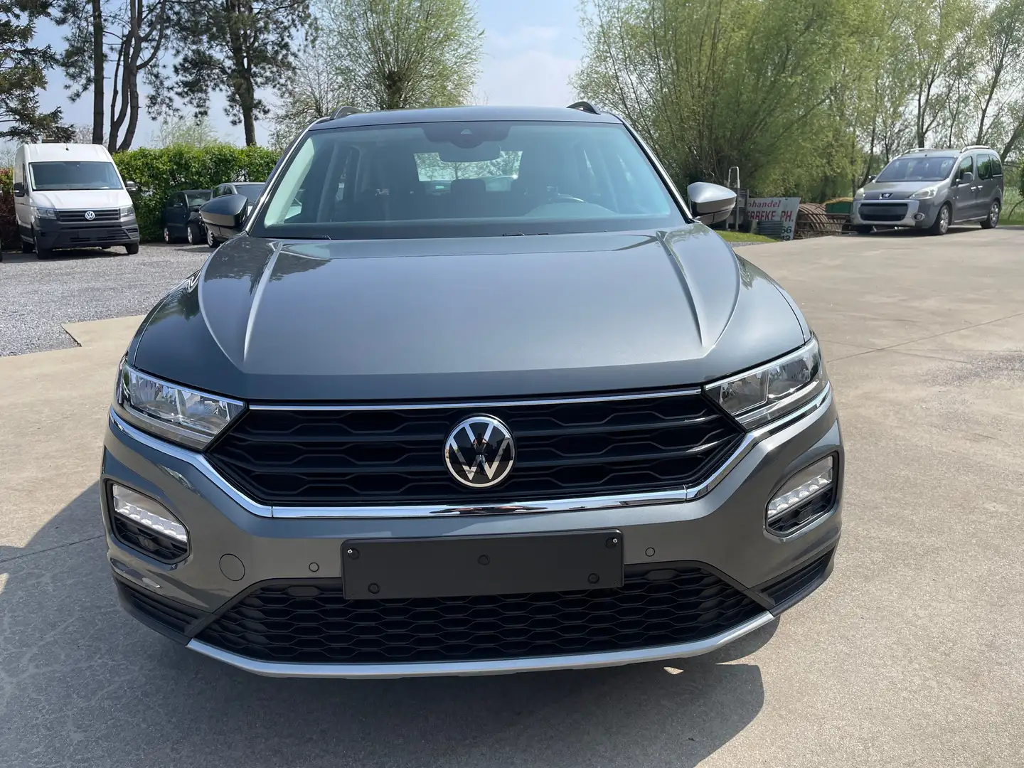 Volkswagen T-Roc 1.0 TSI Style  + Apple CarPlay + CruiseControl Gris - 2