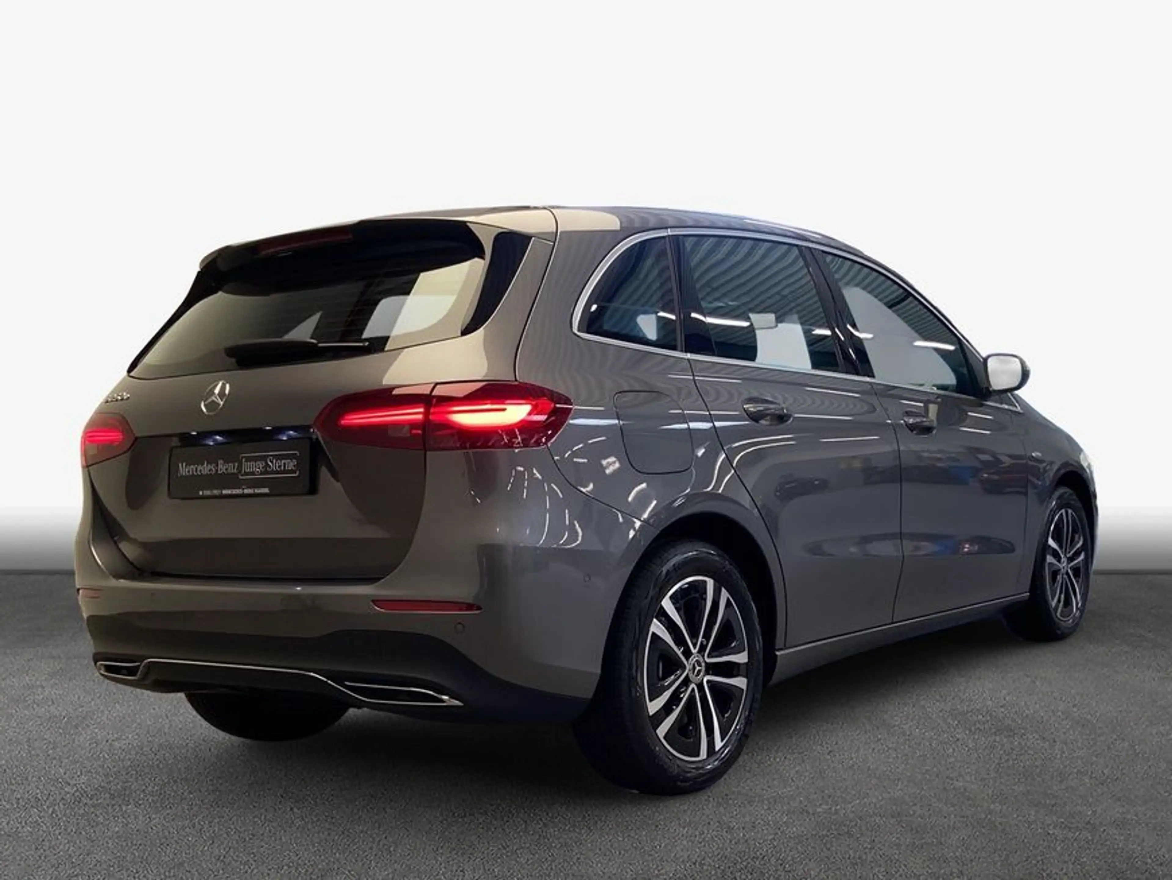 Mercedes-Benz B 250 B-Klasse — photo 2