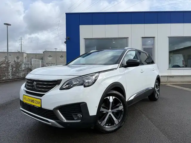 Peugeot 5008 Allure / EAT8 / 7 Places