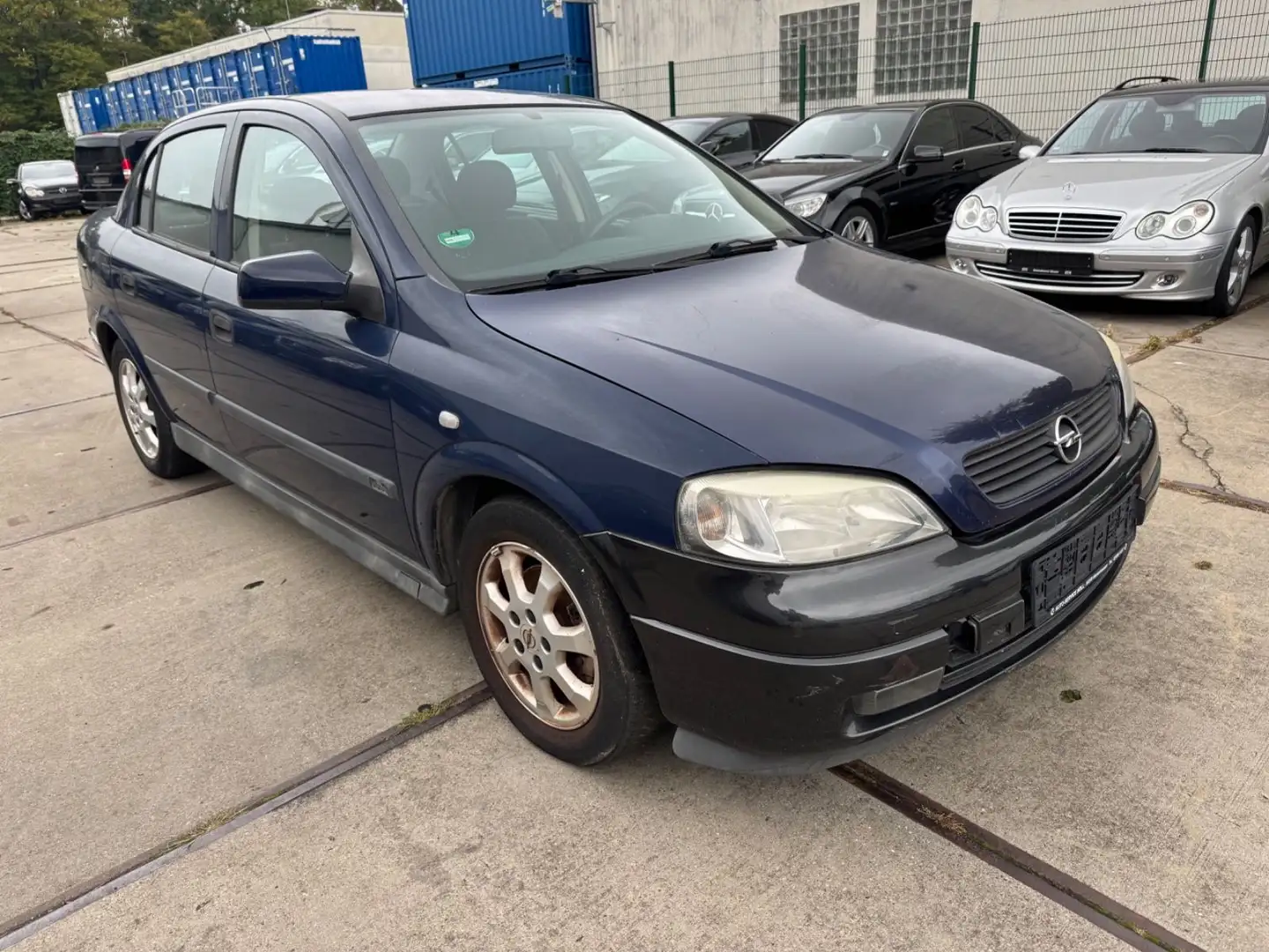 Opel Astra 1.8 16V Selection Automatik.121000 km.Klim Blau - 2