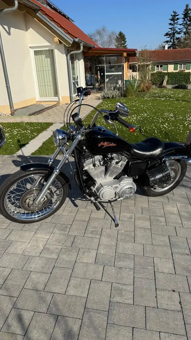 Harley-Davidson Sportster 883 - 1