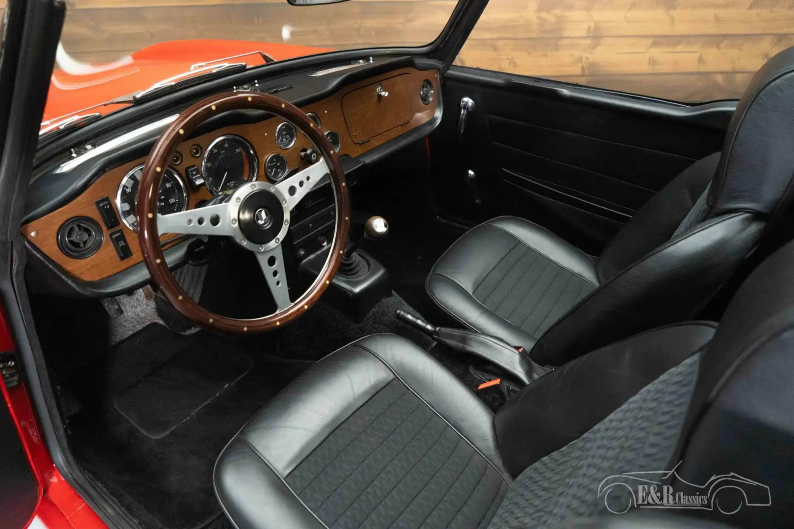Triumph TR6 | Gerestaureerd | Hard top | Goede staat | 1971 Rojo - 2