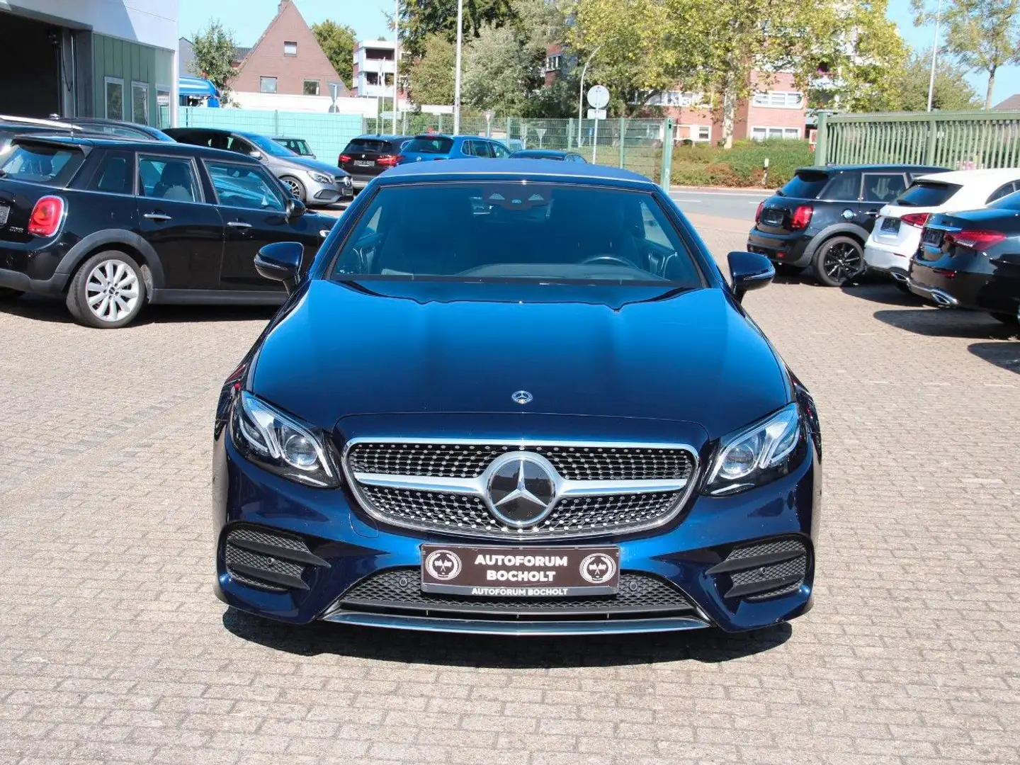 Mercedes-Benz E 220 d Cabrio AMG Line,ACC, RFK, HUD,Wide,Multi Bleu - 1