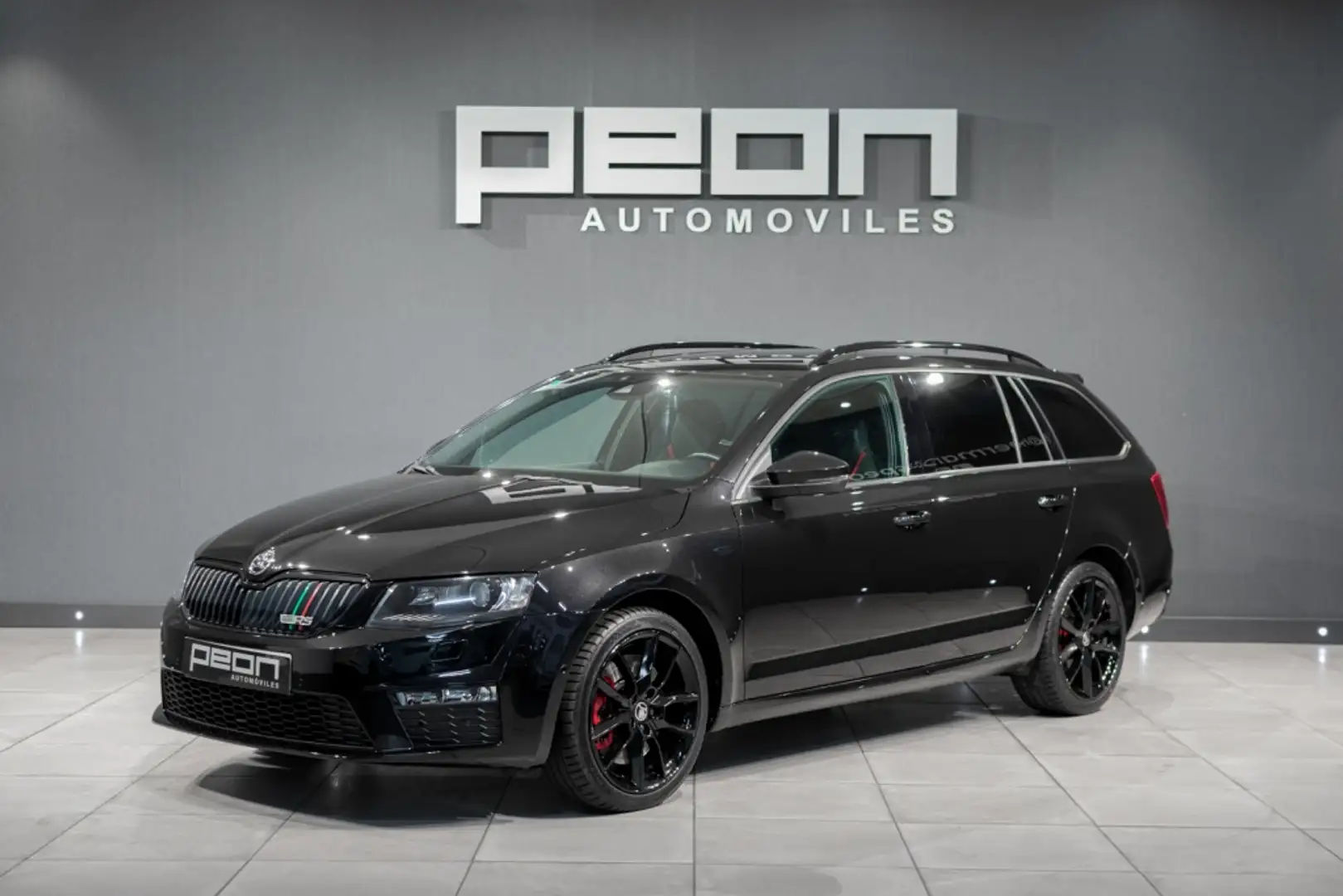 Skoda Octavia Combi 2.0TDI RS DSG Negro - 1