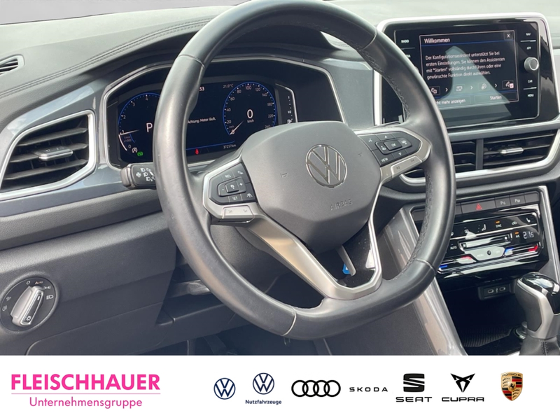 Volkswagen T-Roc Style 1.5 TSI DSG RFK ergoActive IQDrivePaket IQLi — photo 13