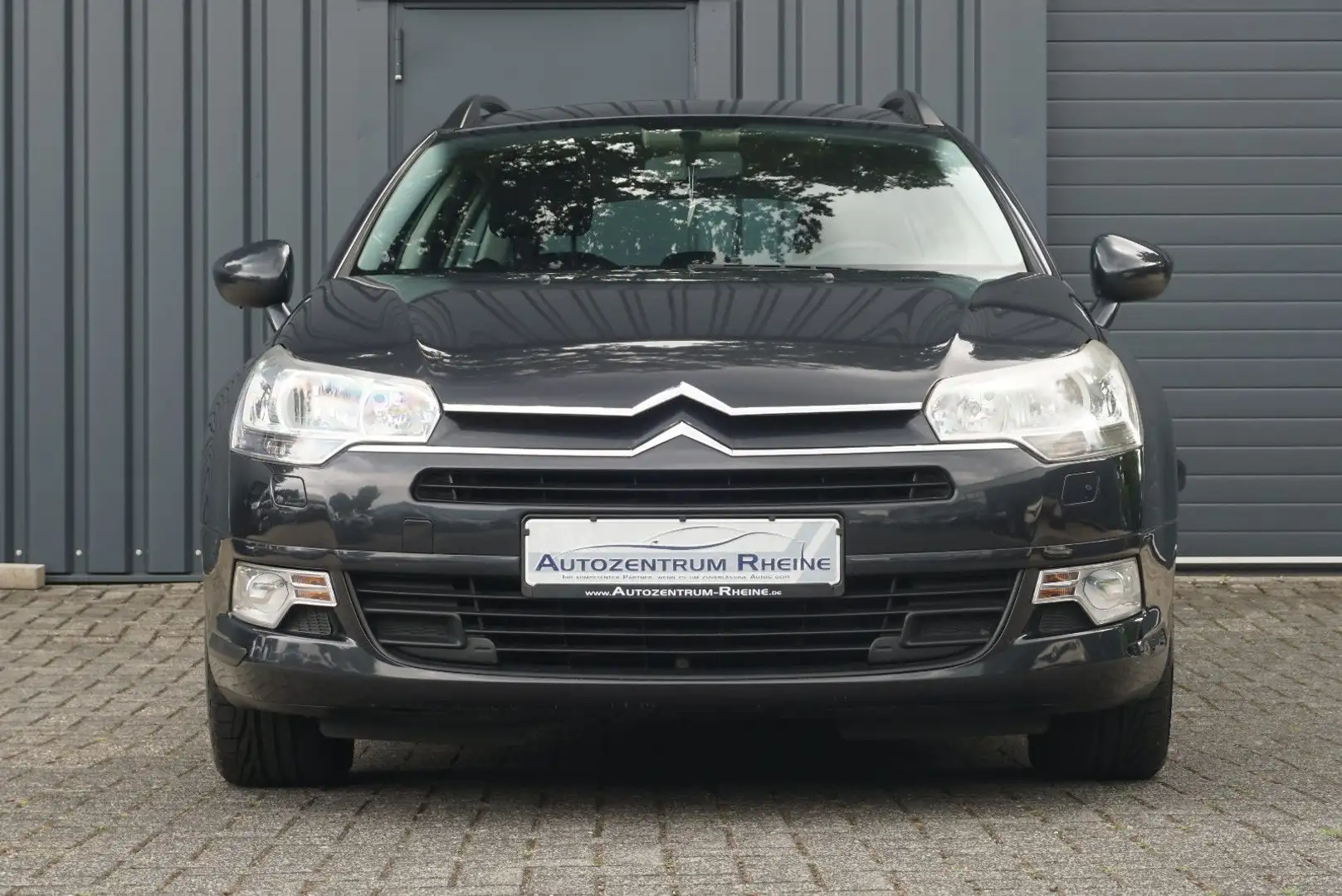 Citroen C5 Tourer Style 2. Hand PDC HU/AU NEU! KLIMA Grijs - 2