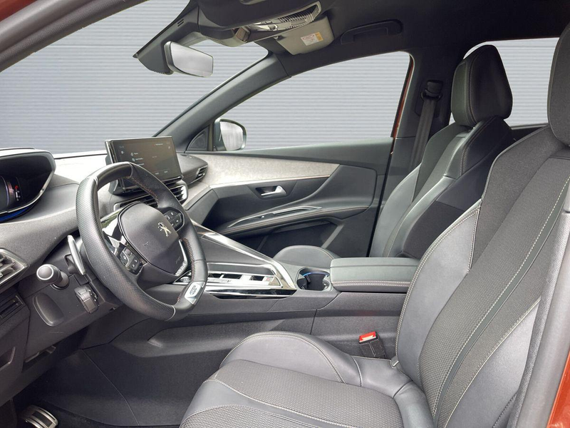 Peugeot 5008 1.2 PureTech GT EAT8 7-Si+Navi+AHK+SHZ+R-Kam+ — photo 11