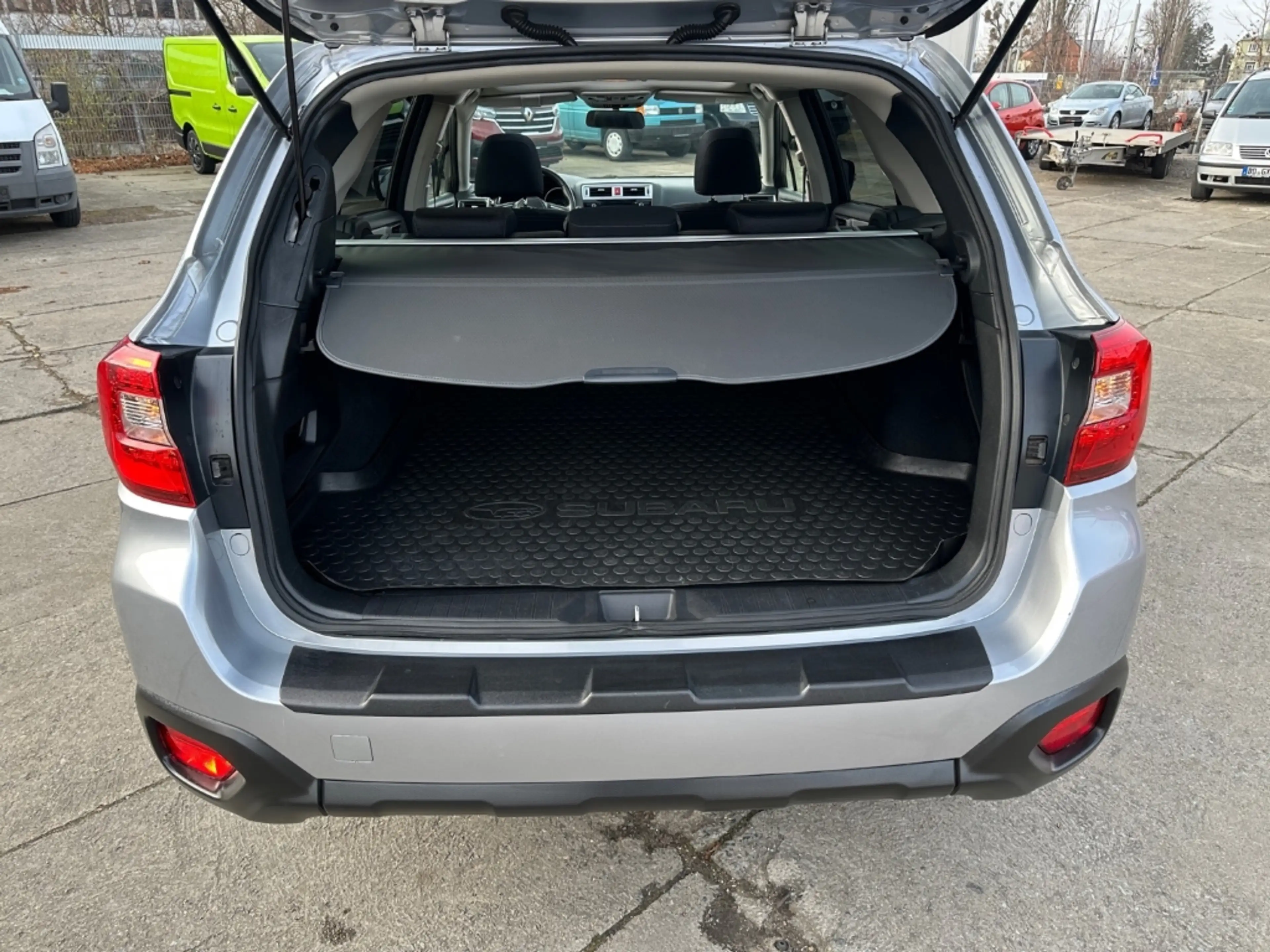 Subaru OUTBACK Comfort 2,0 Ltr.-110 kW Diesel AWD — photo 12